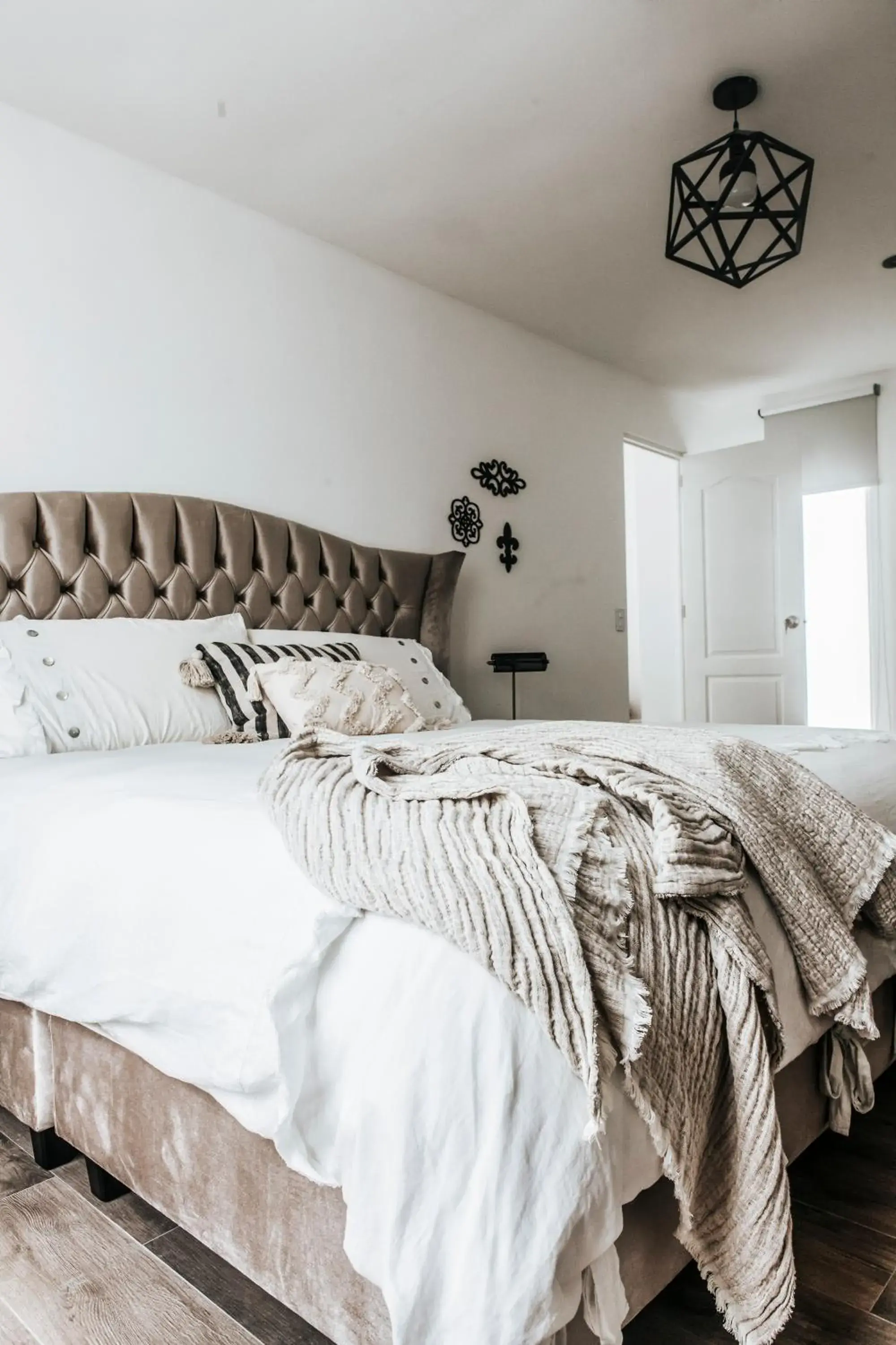 King Suite with Balcony in WasiPai Boutique Hotel King Suite with Balcony in WasiPai Boutique Hotel