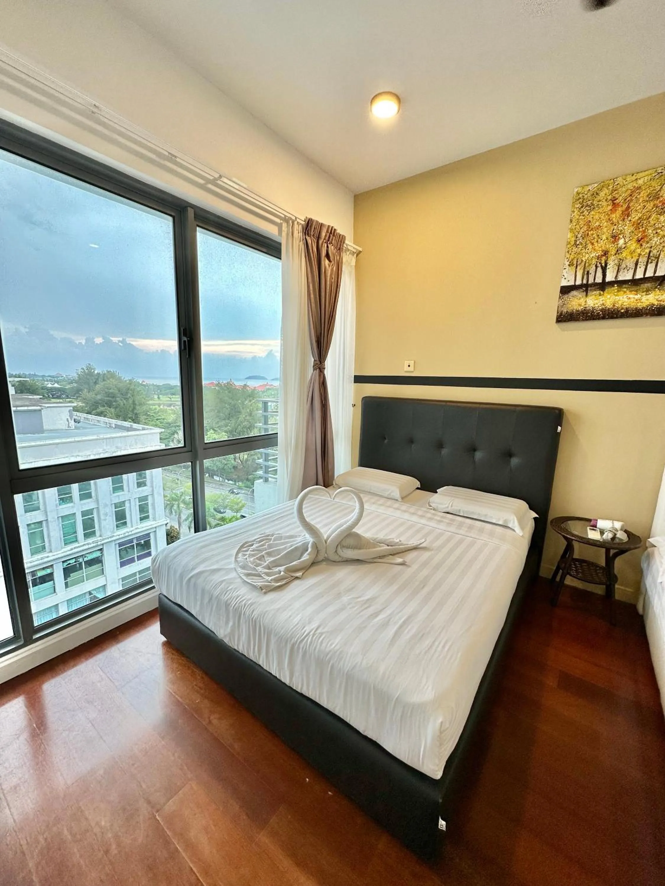 Bedroom, Bed in AJ Suites @ Loft Imago KK