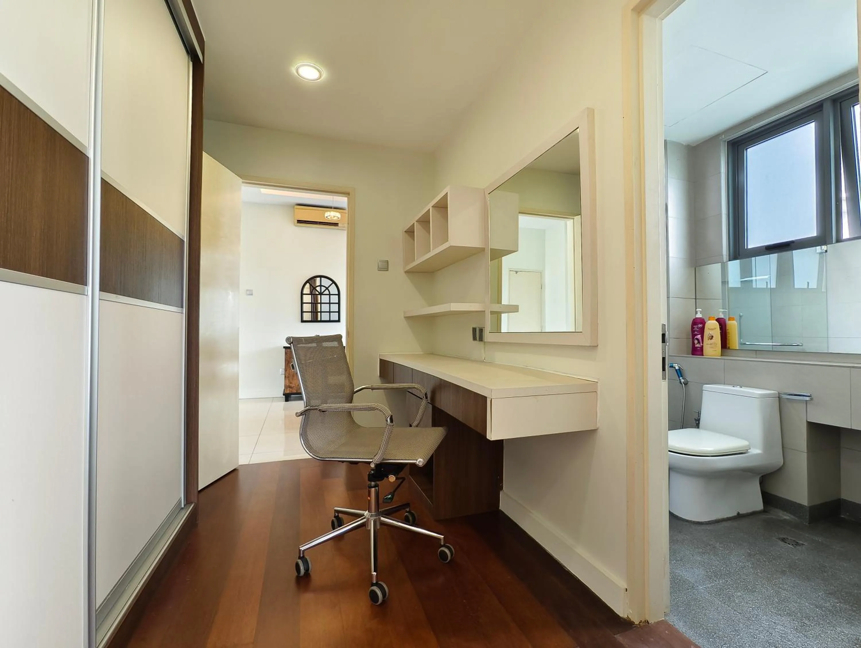 Toilet in AJ Suites @ Loft Imago KK