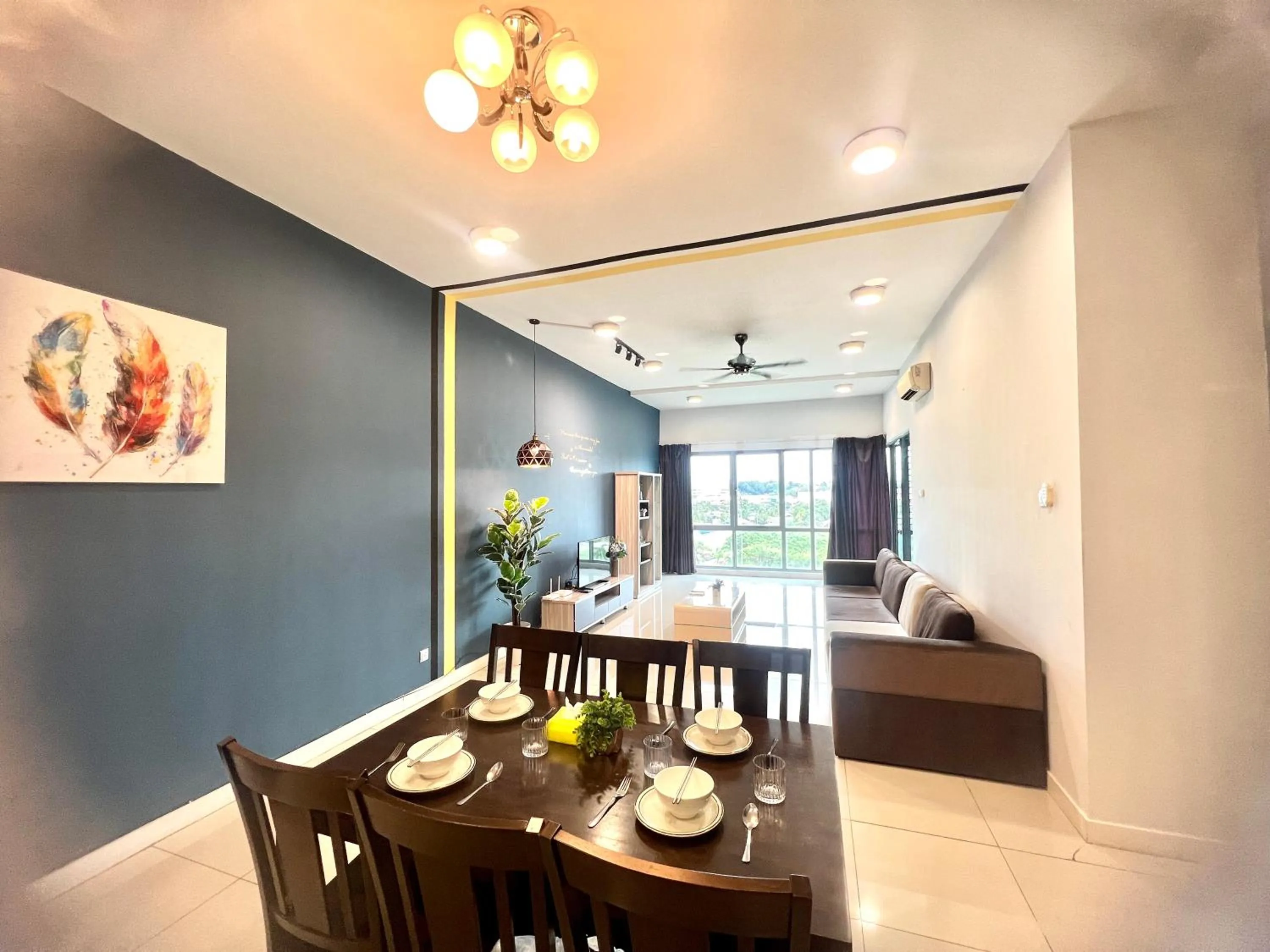 Dining area in AJ Suites @ Loft Imago KK
