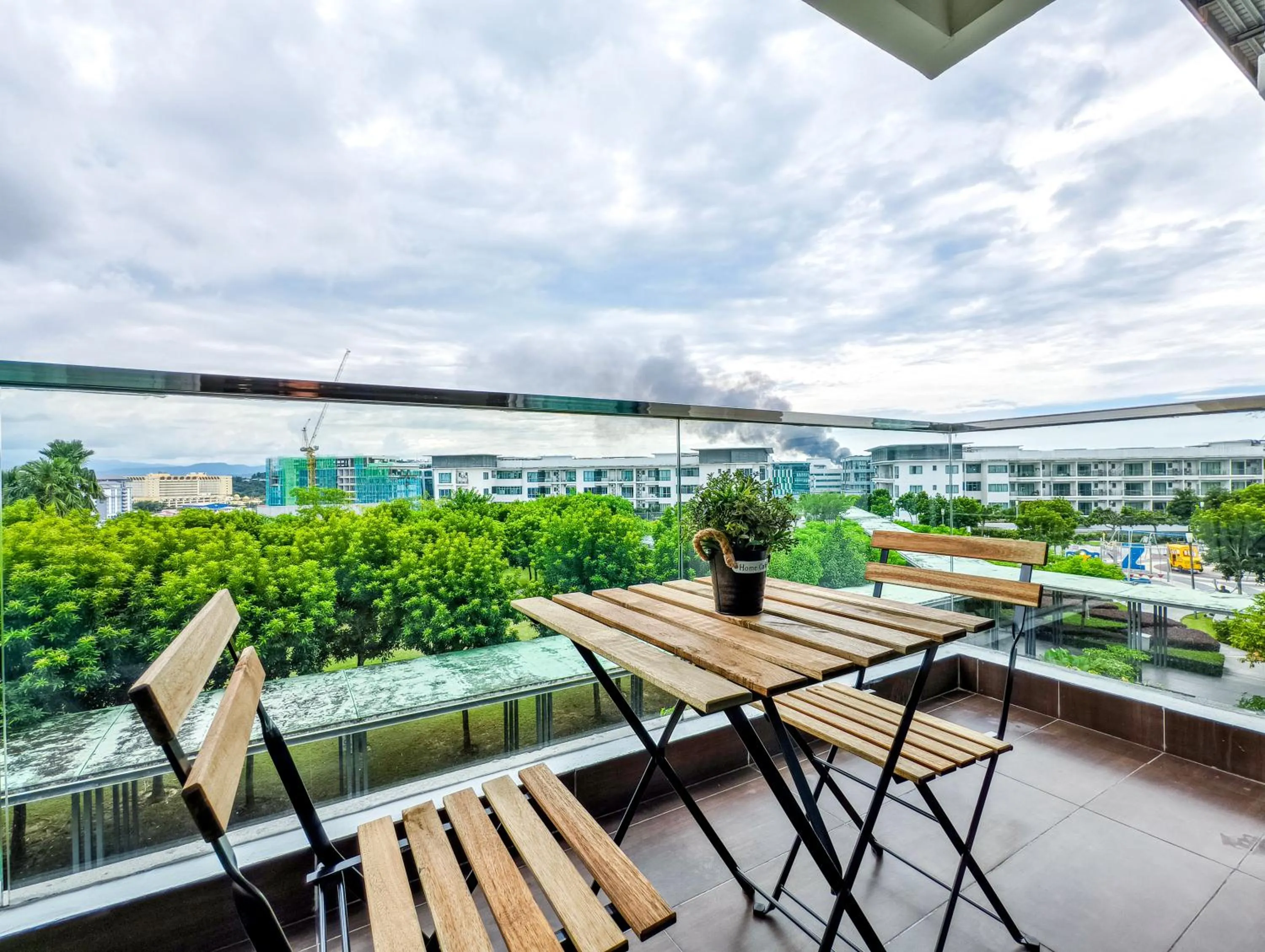 Day in AJ Suites @ Loft Imago KK