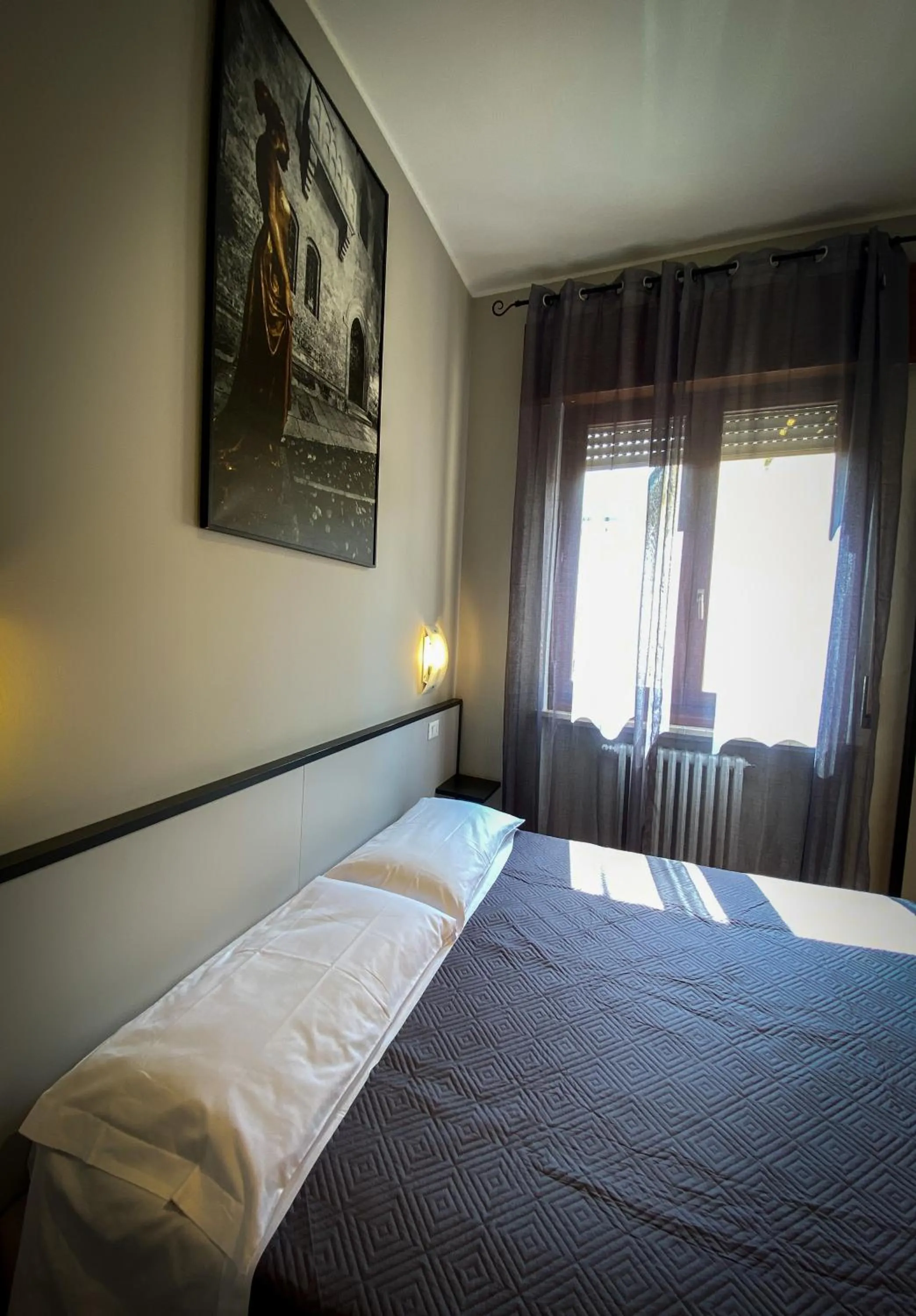 Bedroom, Bed in Hotel Arena