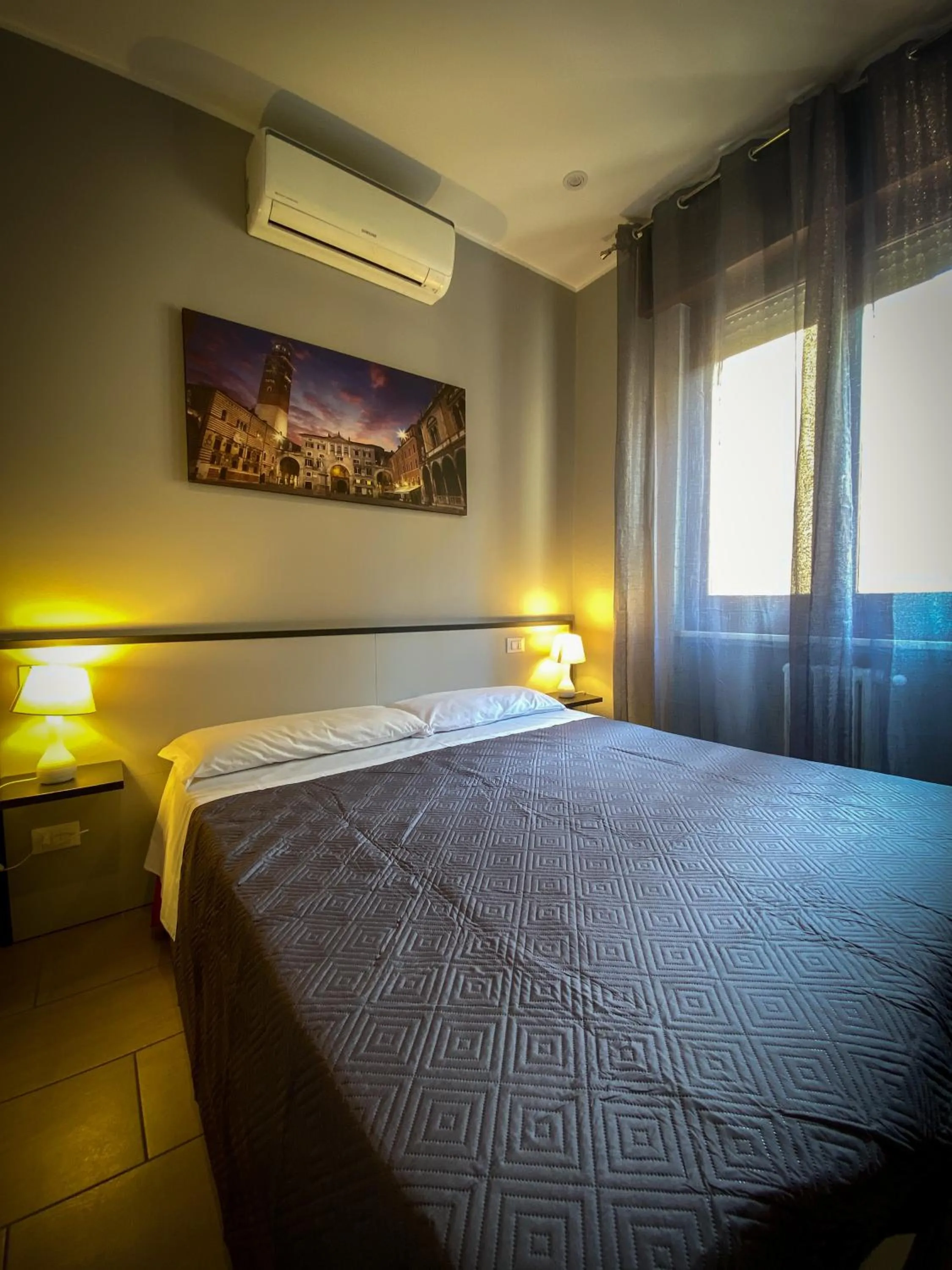 Bedroom, Bed in Hotel Arena