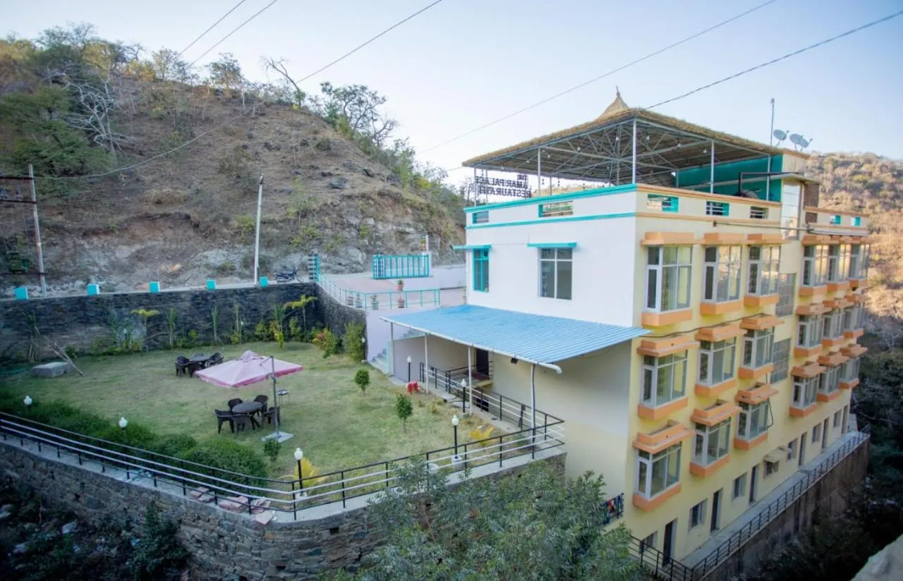 Property building in LB The Amar Palace