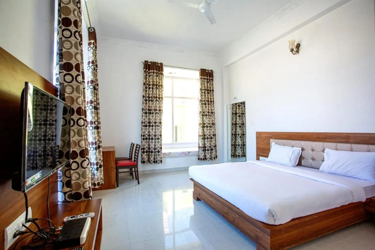 Bed in LB The Amar Palace