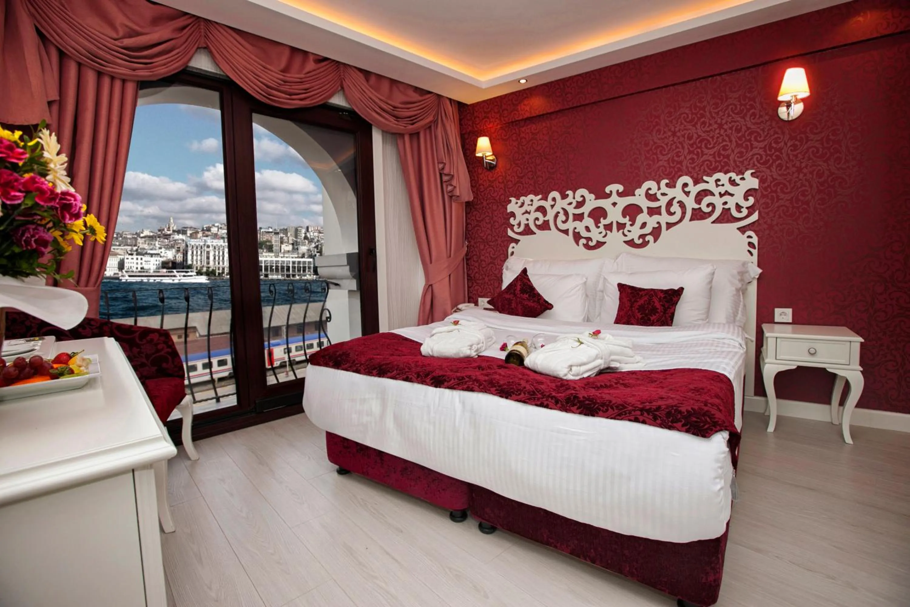 Bed in Dream Bosphorus Hotel