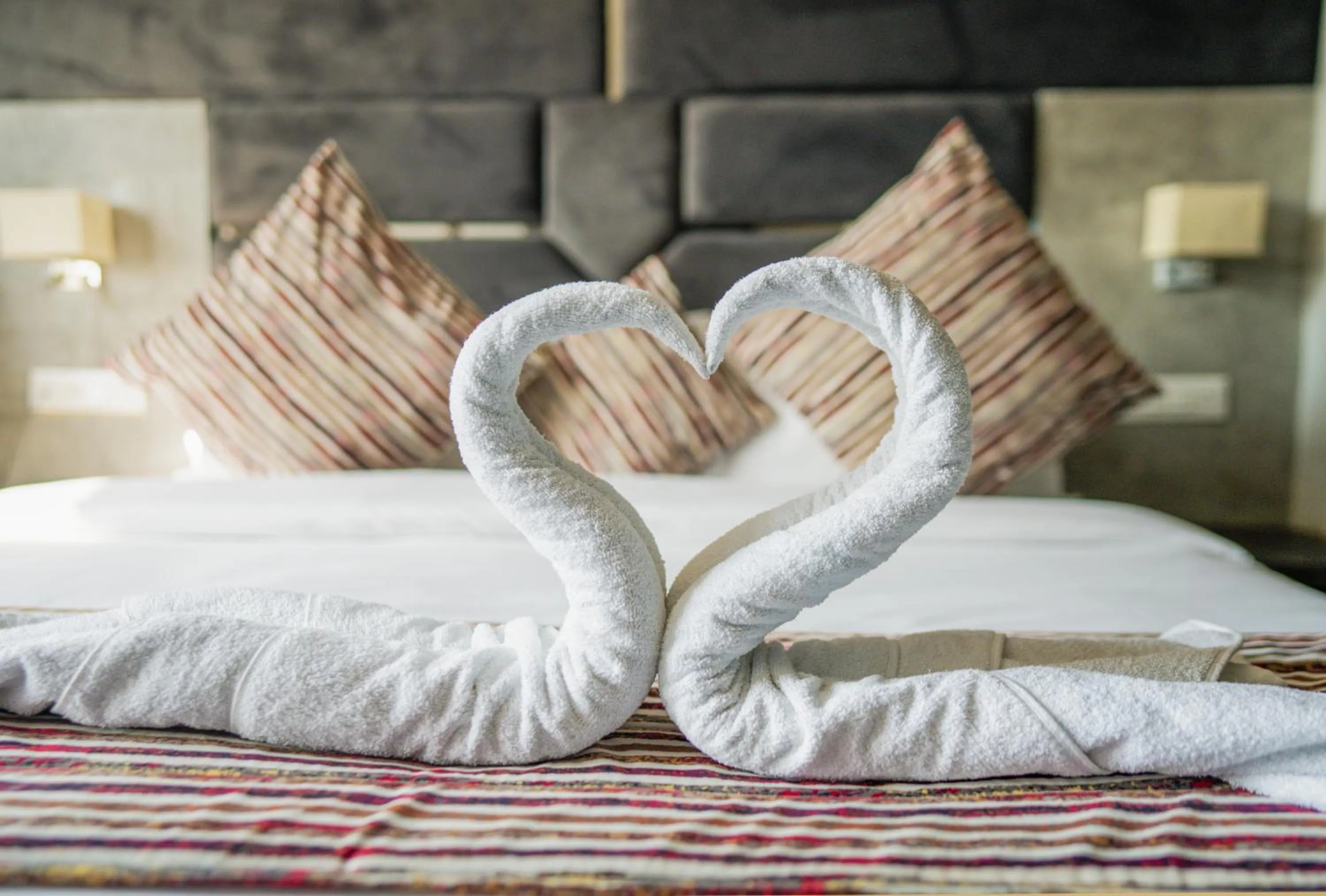 Decorative detail, Bed in Hotel Vasdaa Grand