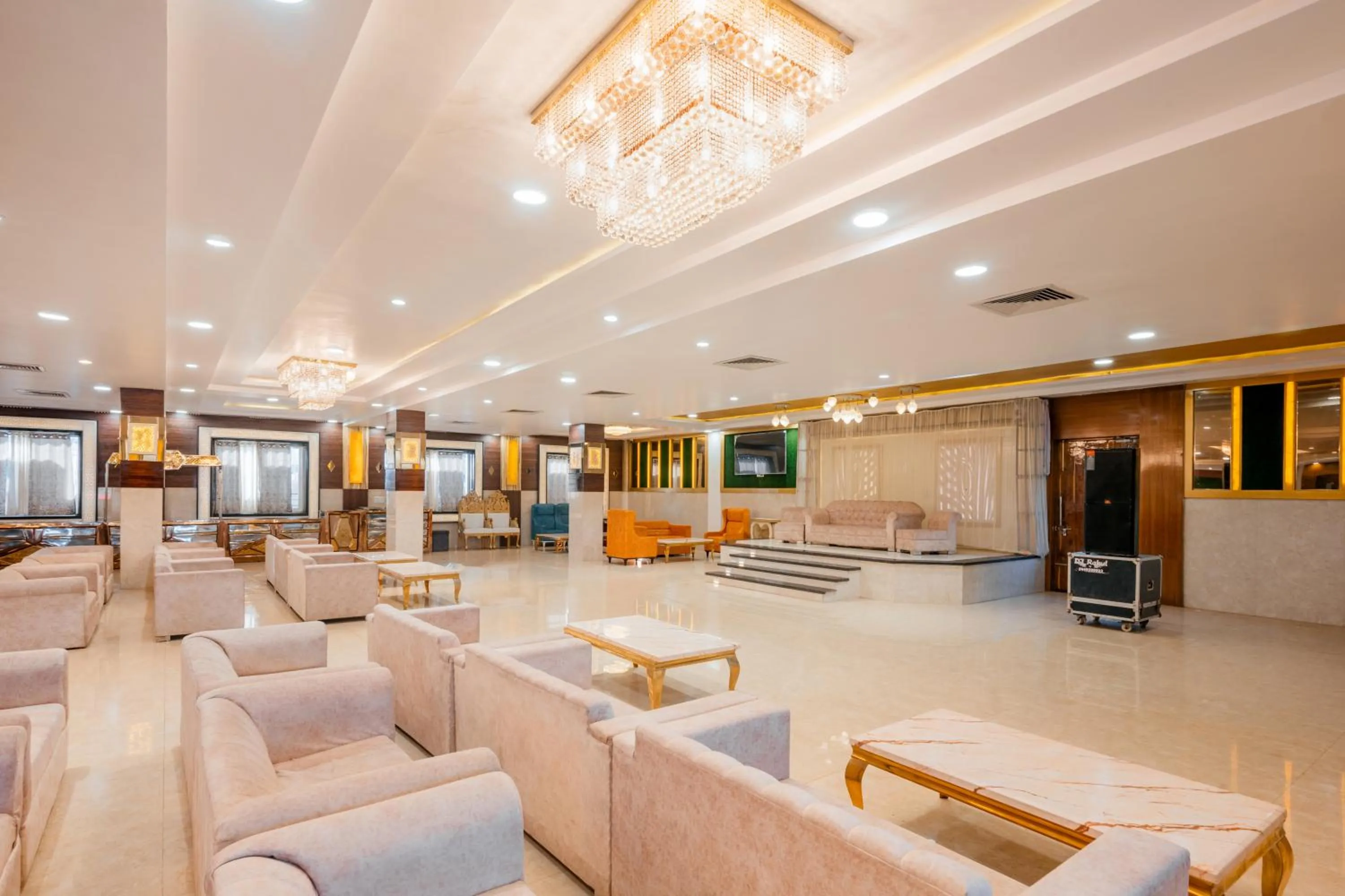 Banquet/Function facilities in Hotel Vasdaa Grand