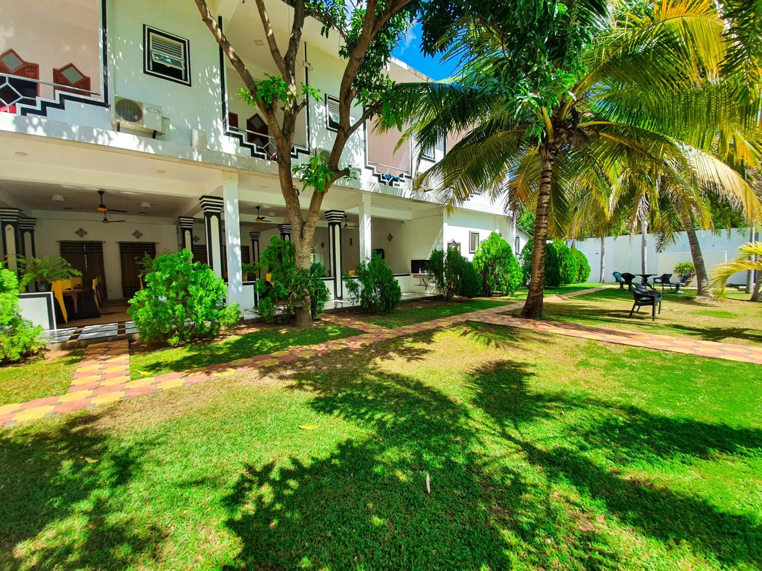 Property building in Peacock Reach Hotel