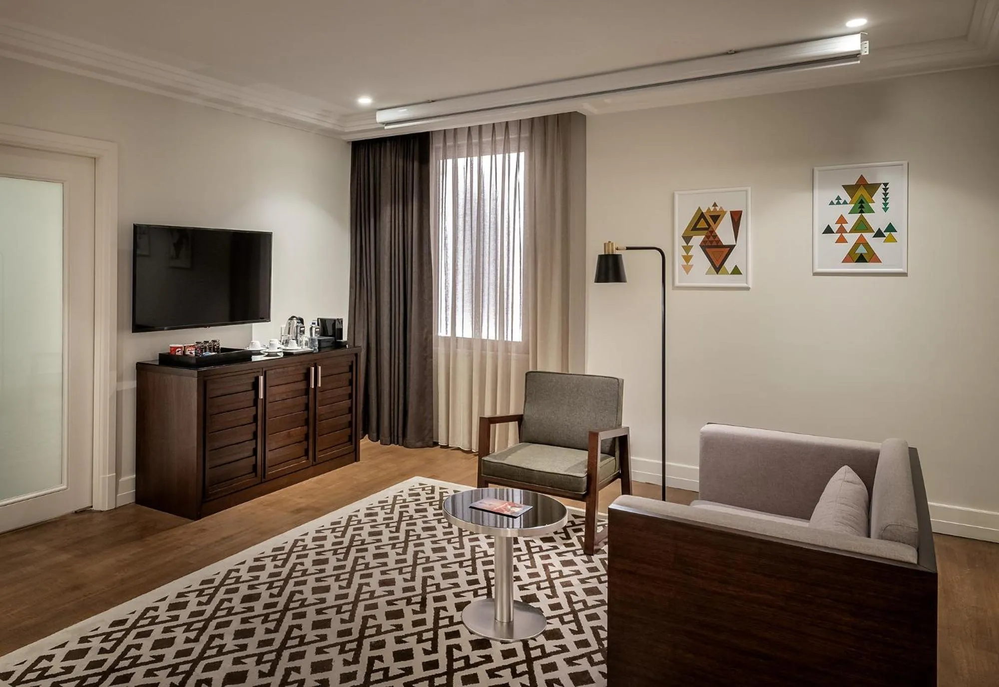 TV and multimedia in The Stay Boulevard Nisantasi