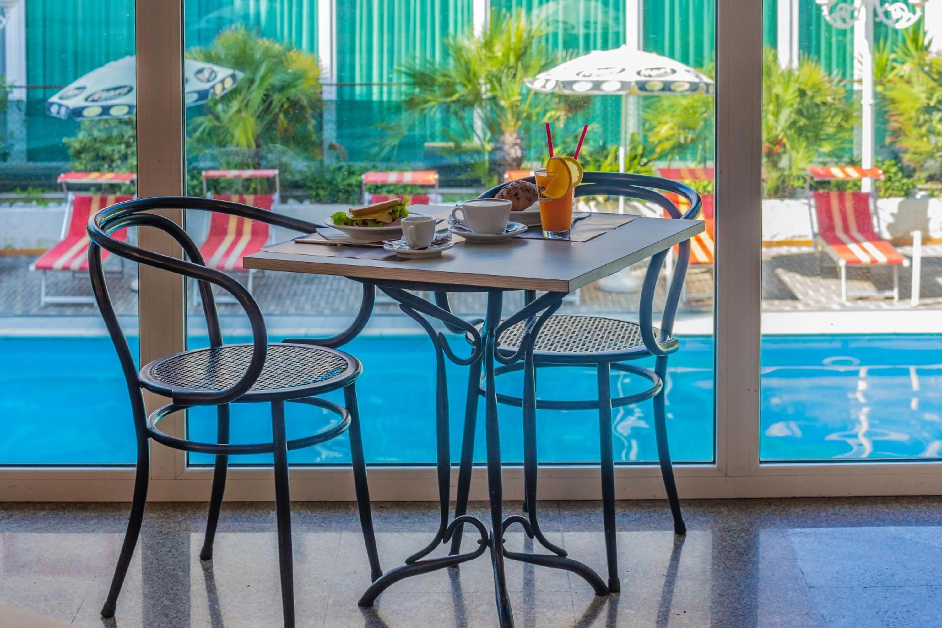 Buffet breakfast in Hotel Beverly