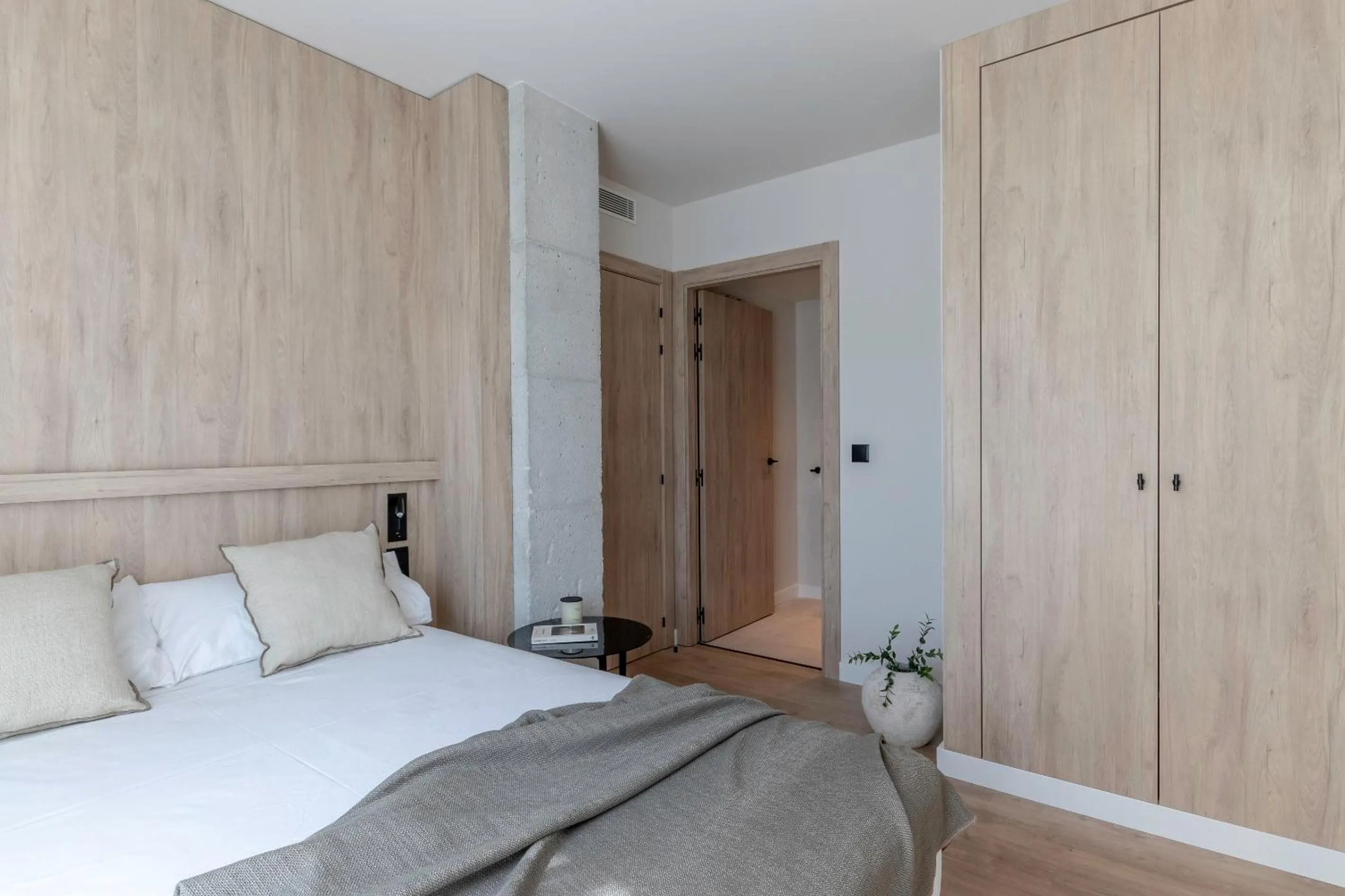 Photo of the whole room, Bed in Líbere Pamplona Yamaguchi