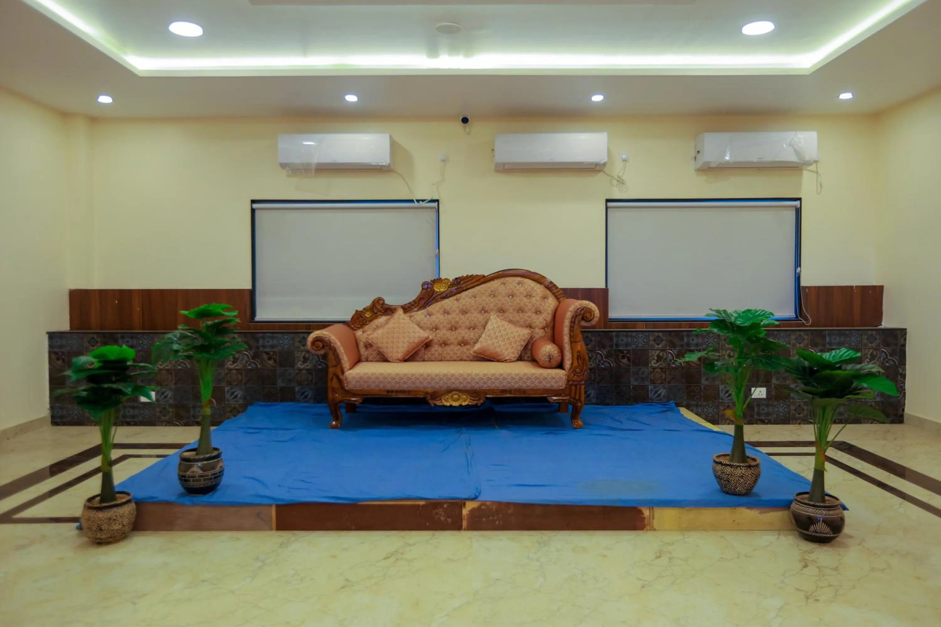 Banquet/Function facilities in HOTEL SJ PRIDE