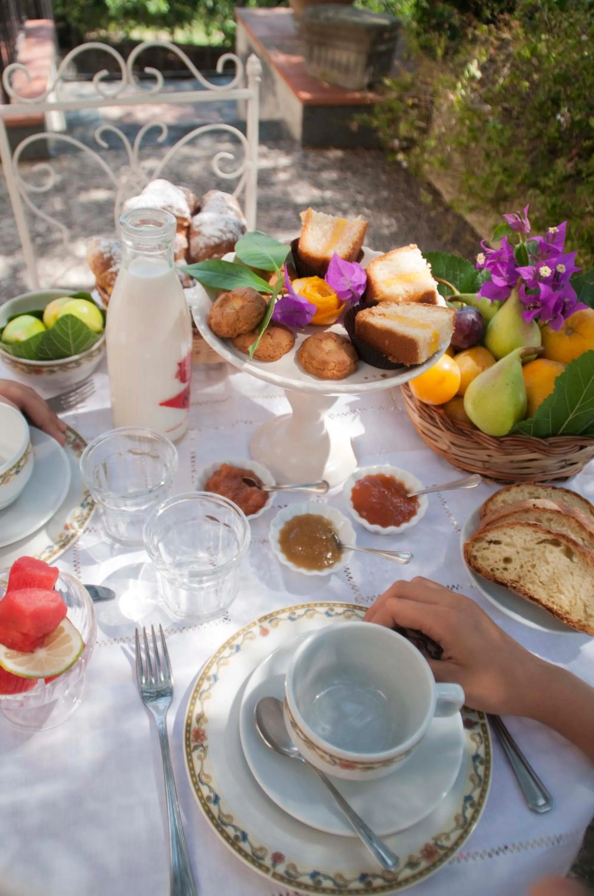 Buffet breakfast in Antico Borgo Etneo Country Hotel