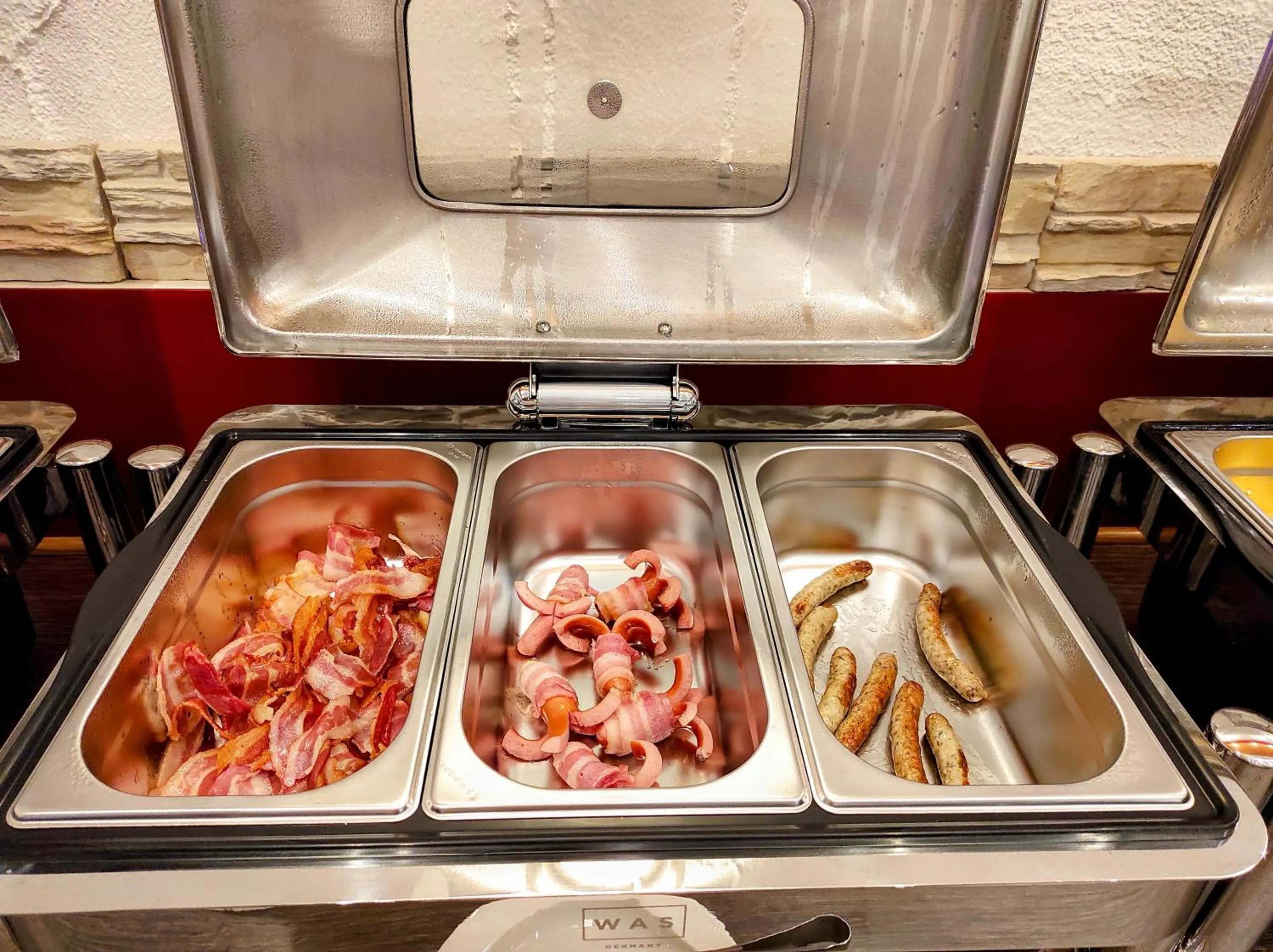 Breakfast in Wellness Hotel Garni Krone