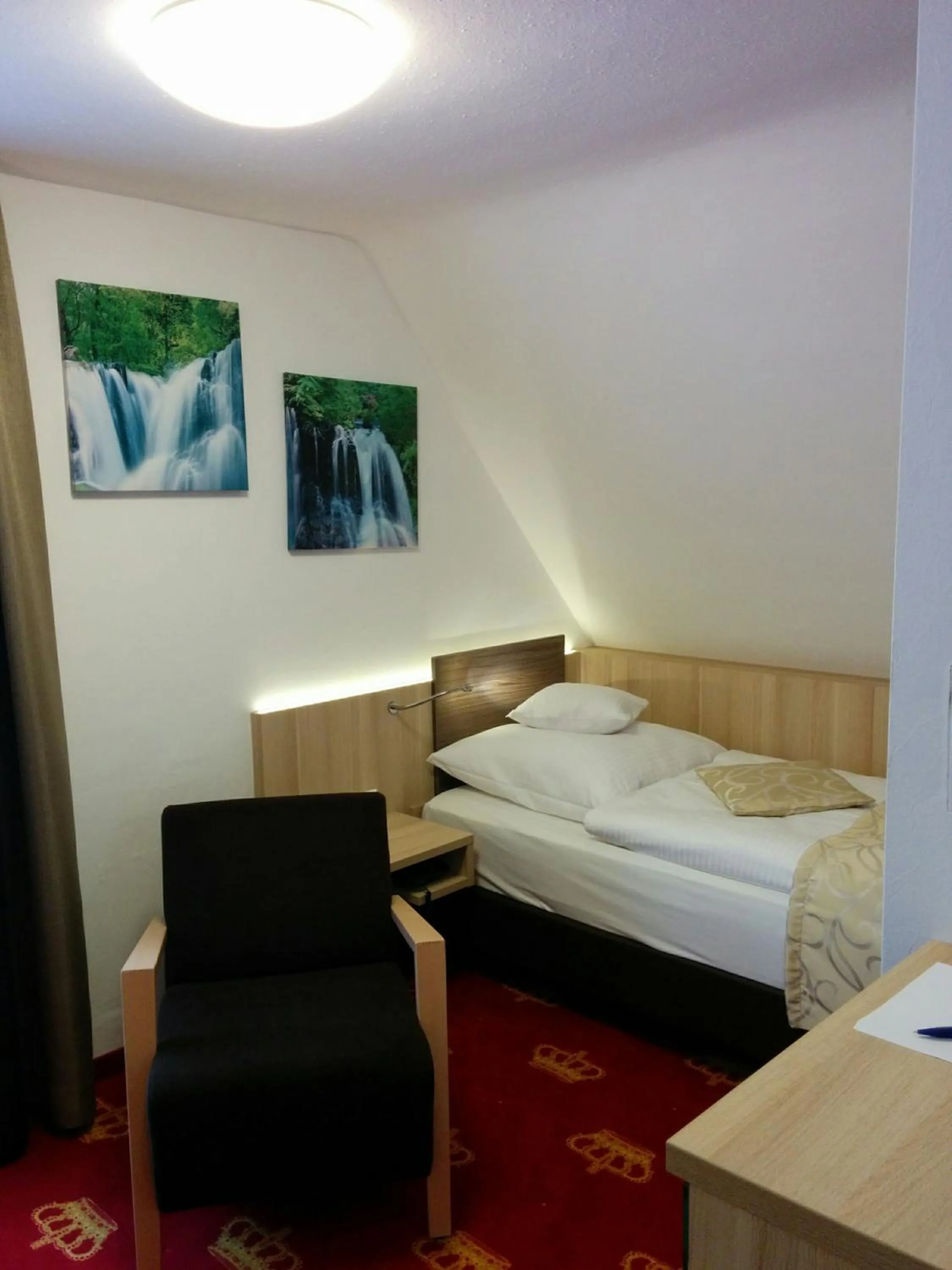Photo of the whole room, Bed in Wellness Hotel Garni Krone