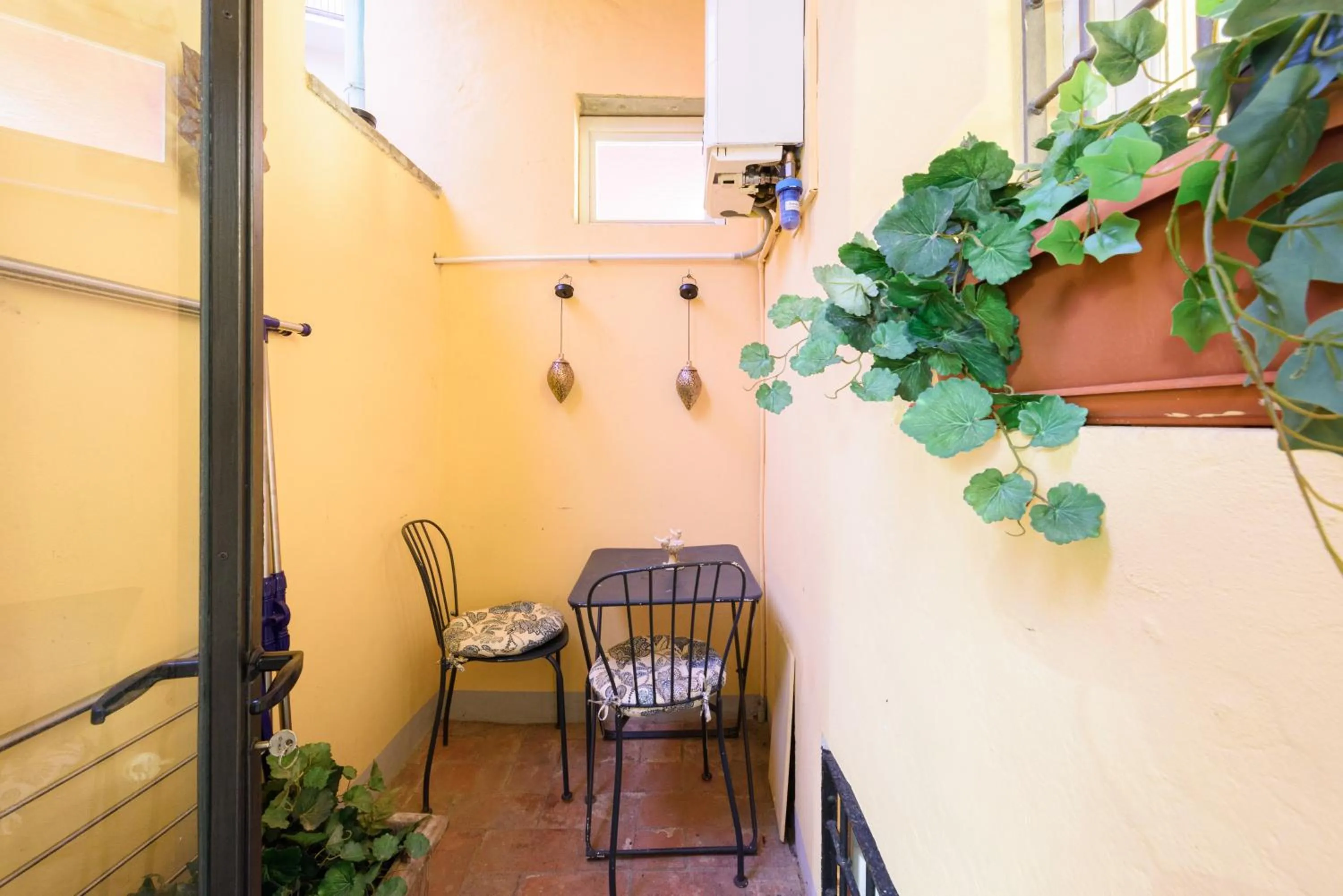 Patio in Santo Spirito Dream by Mmega