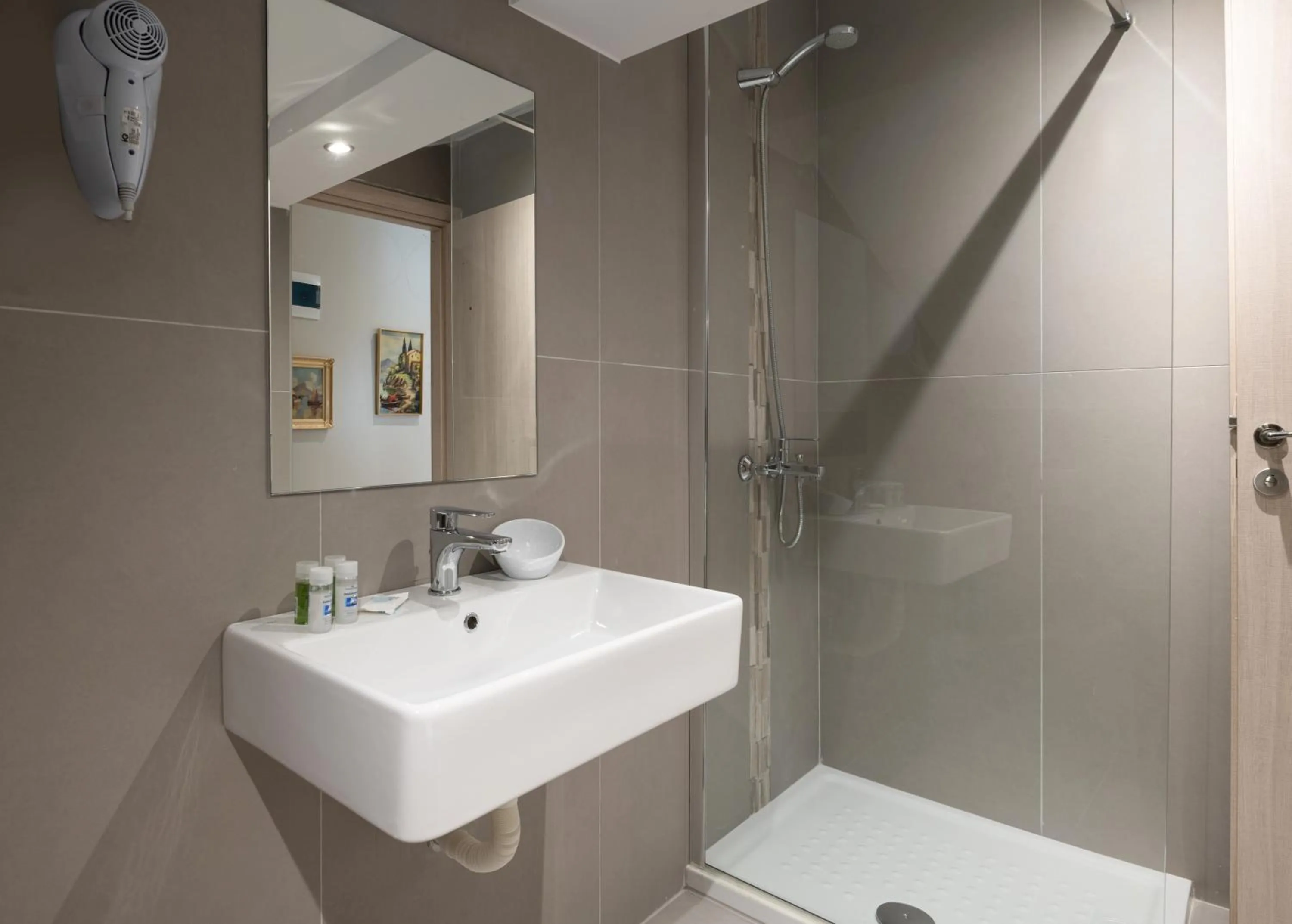 Bathroom in Mykoniatika Villas