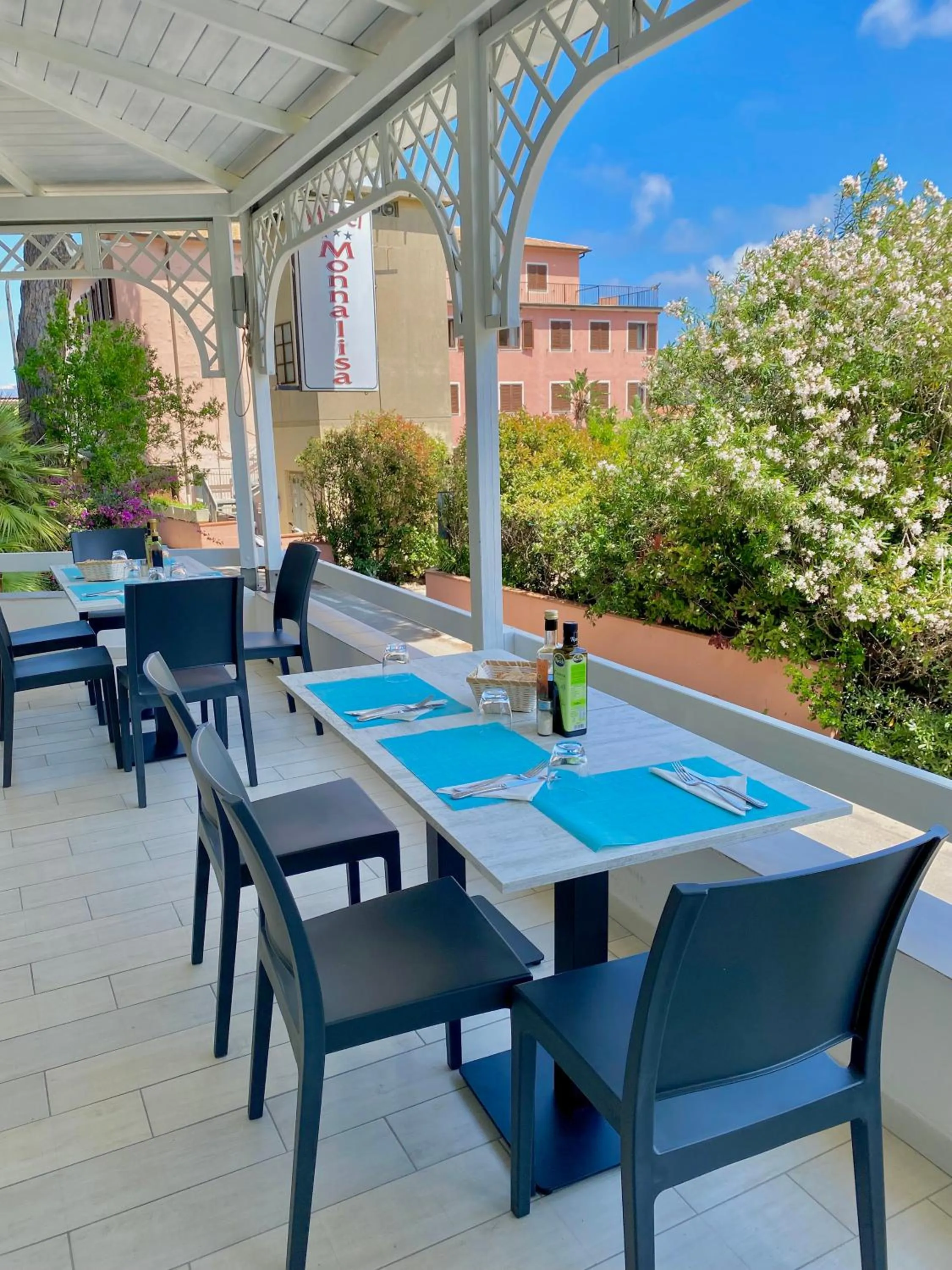 Patio in Hotel Monna Lisa