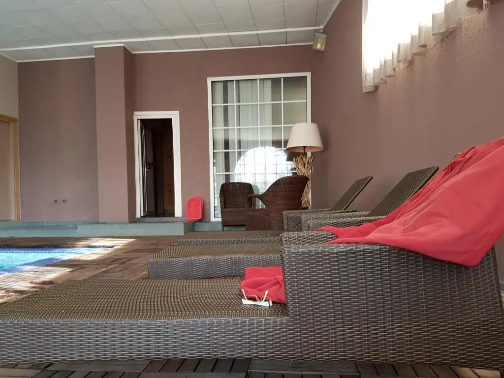 Swimming pool in Hotel Vecchia Stazione Mountain Elegance