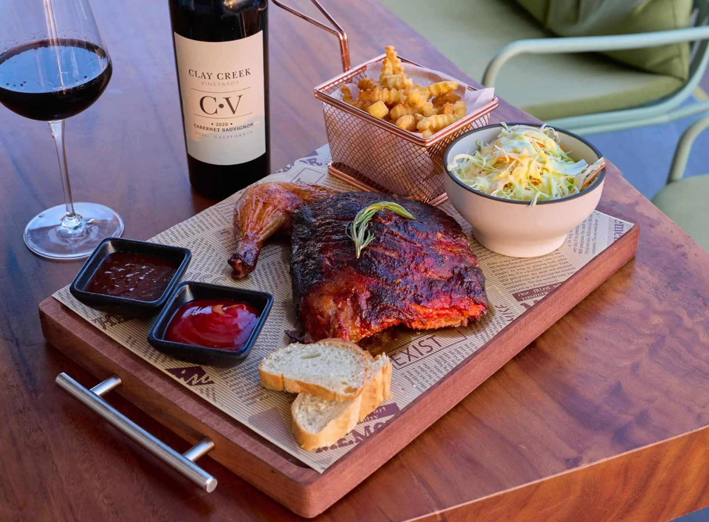 Restaurant/places to eat in The Peninsula Phnom Penh