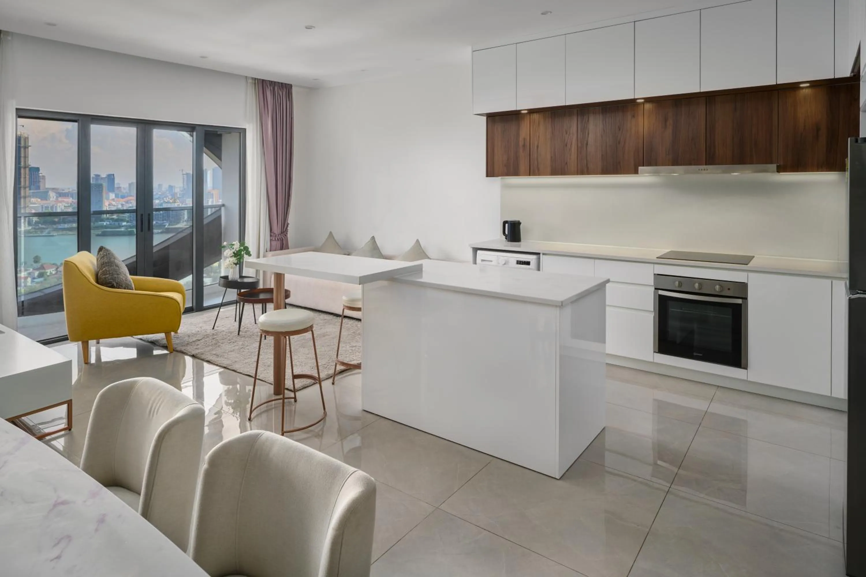 Dining area in The Peninsula Phnom Penh