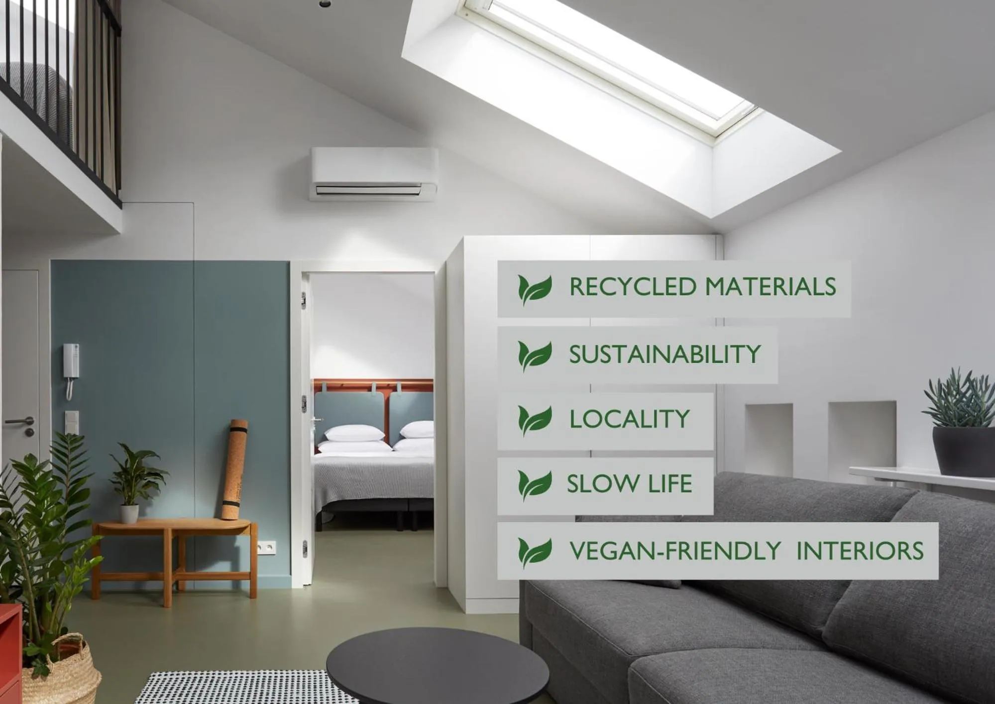 Living room, Bed in PLANTONIA Aparthotel