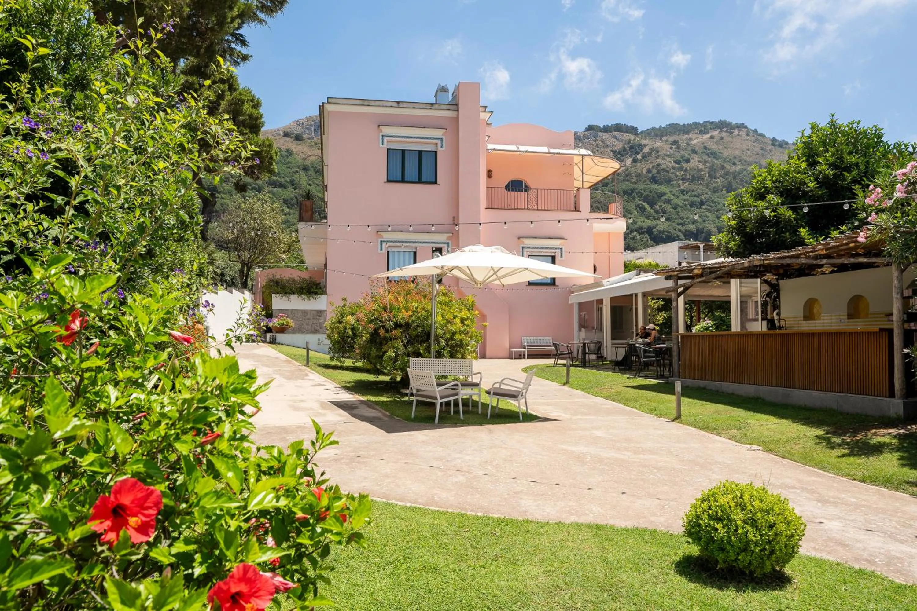 Property building in Boutique Hotel Casa Mariantonia