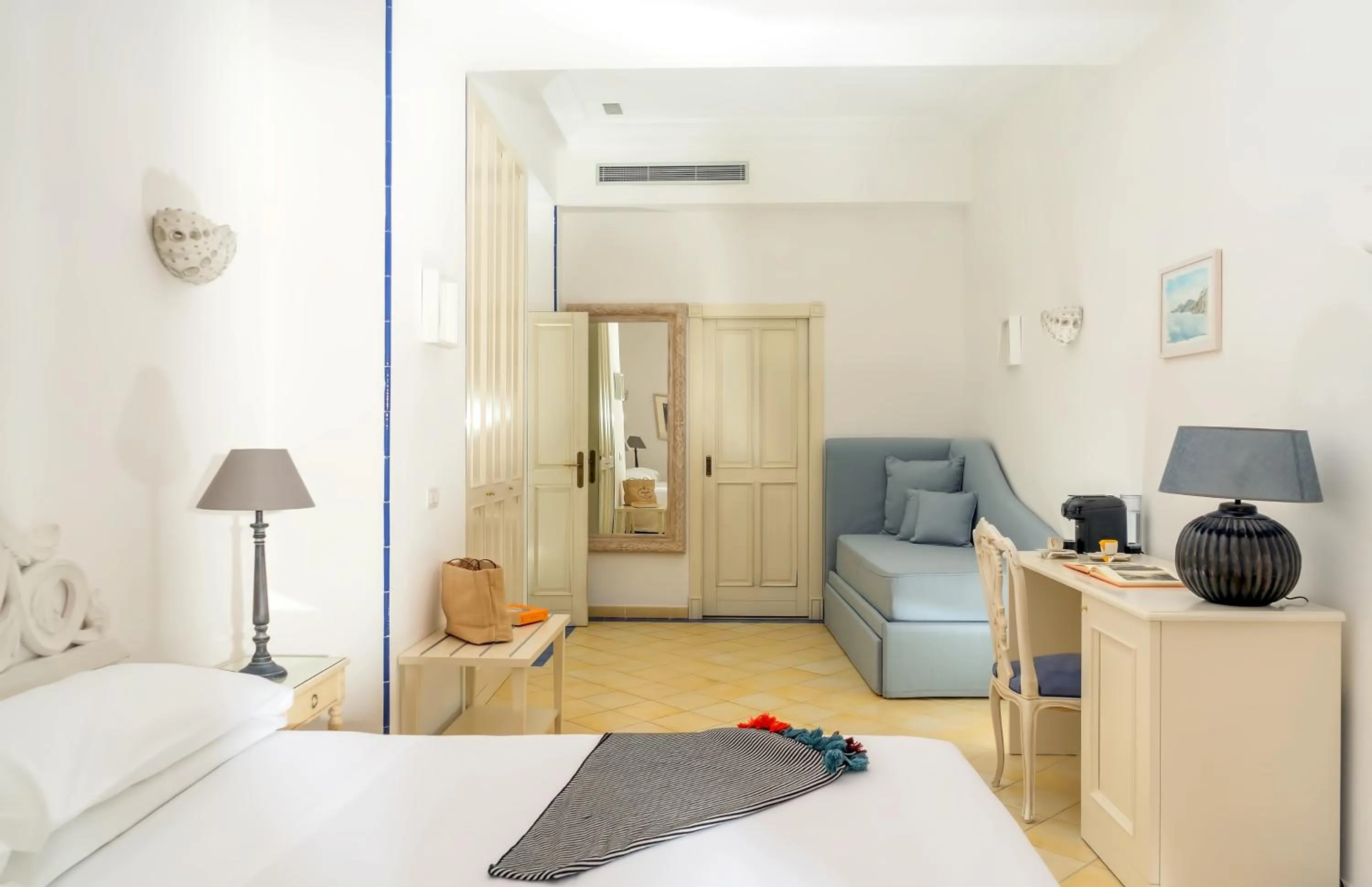 Photo of the whole room, Bed in Boutique Hotel Casa Mariantonia