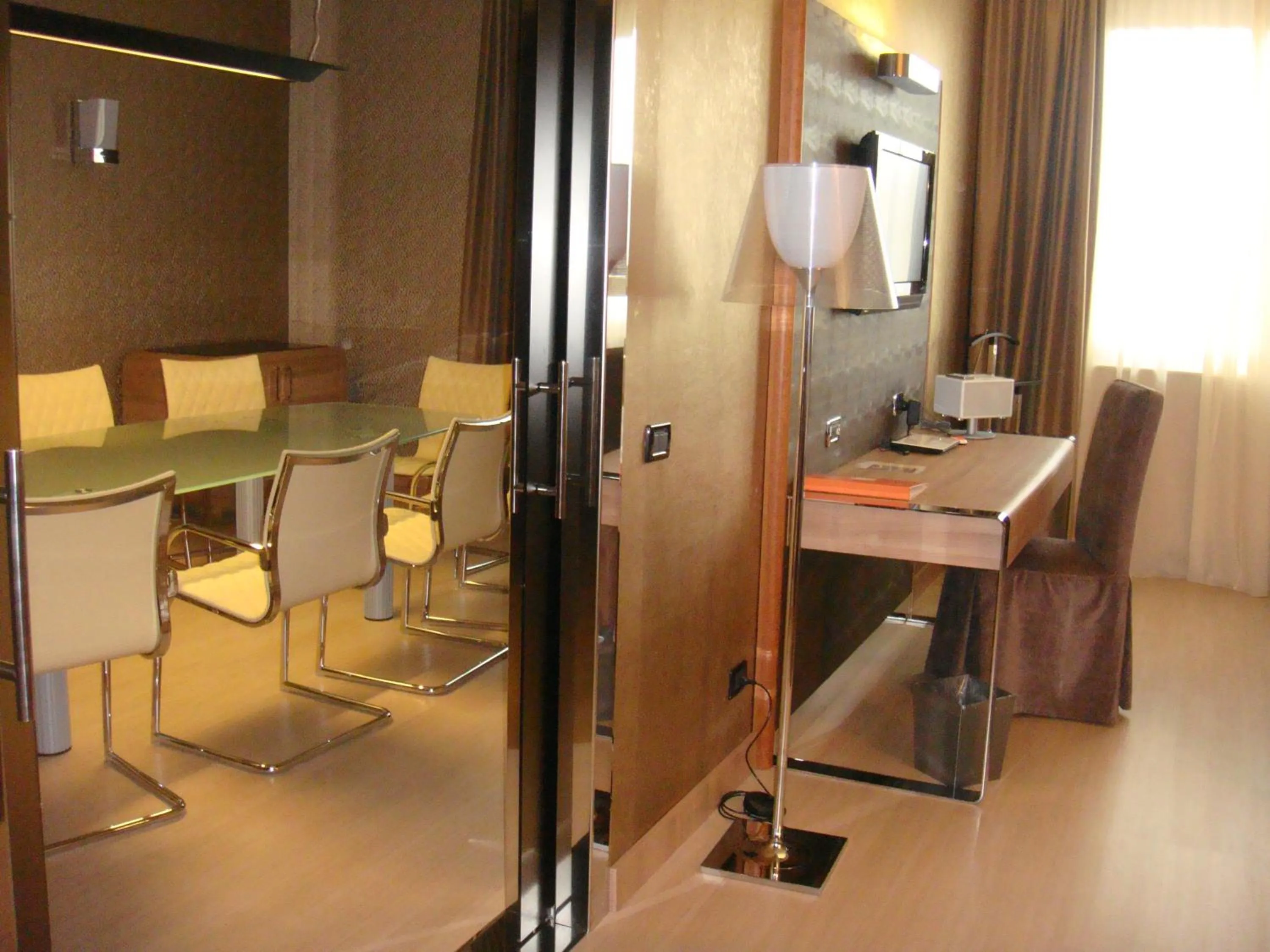 Seating area in THotel Lamezia