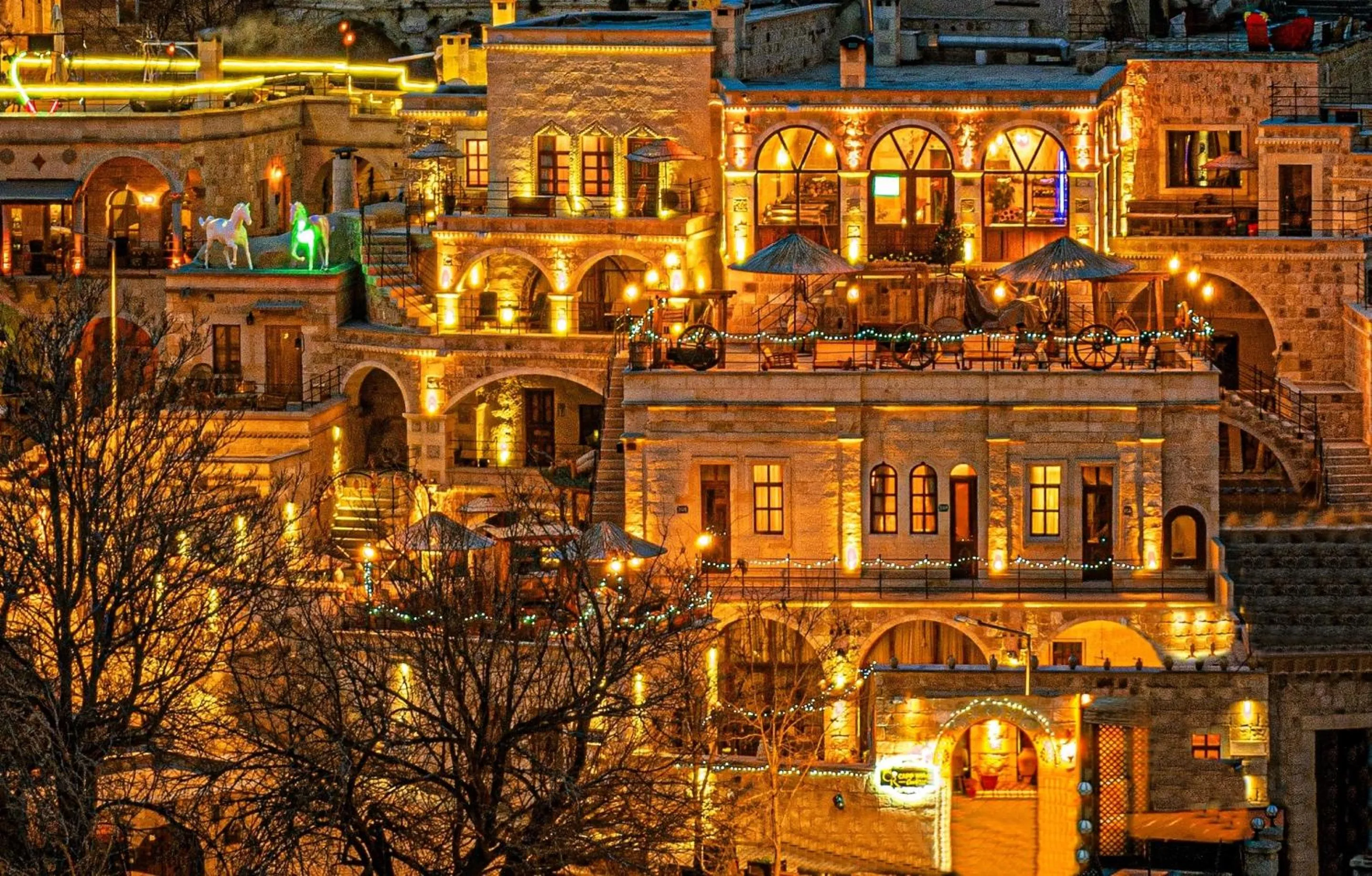 Property building in Capp Royal Cave HOTEL