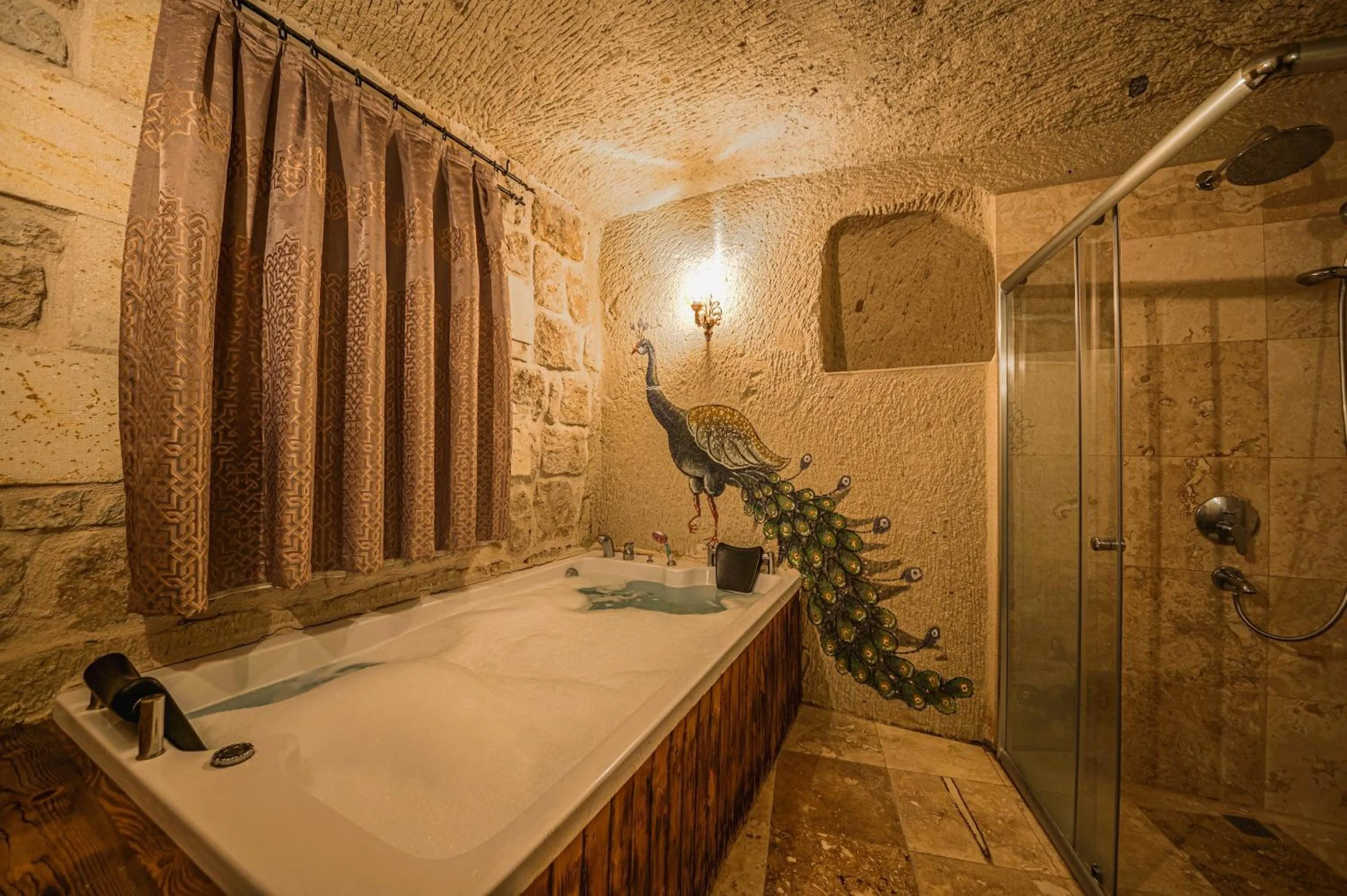 Bathroom in Capp Royal Cave HOTEL