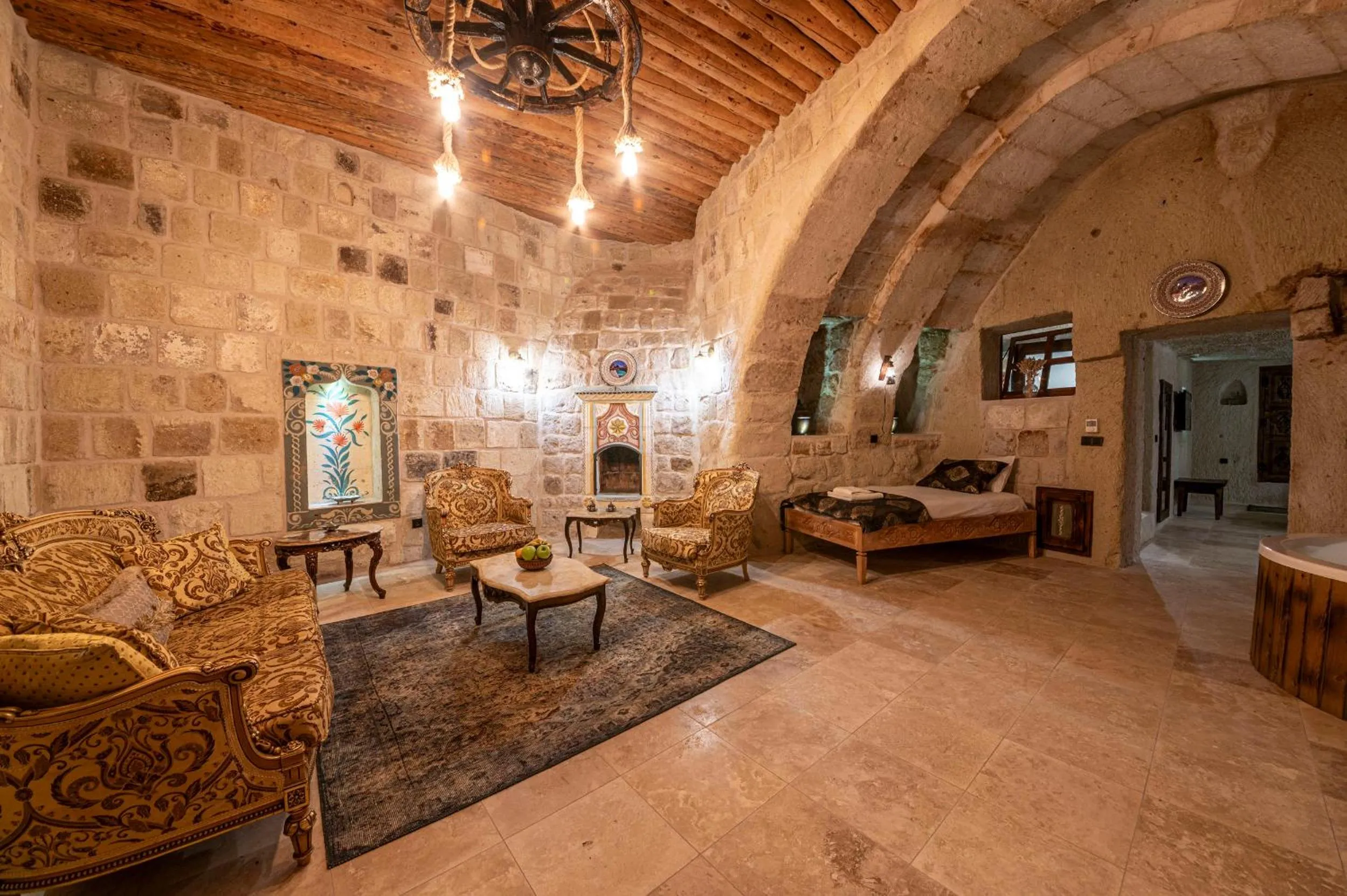 Seating area in Capp Royal Cave HOTEL