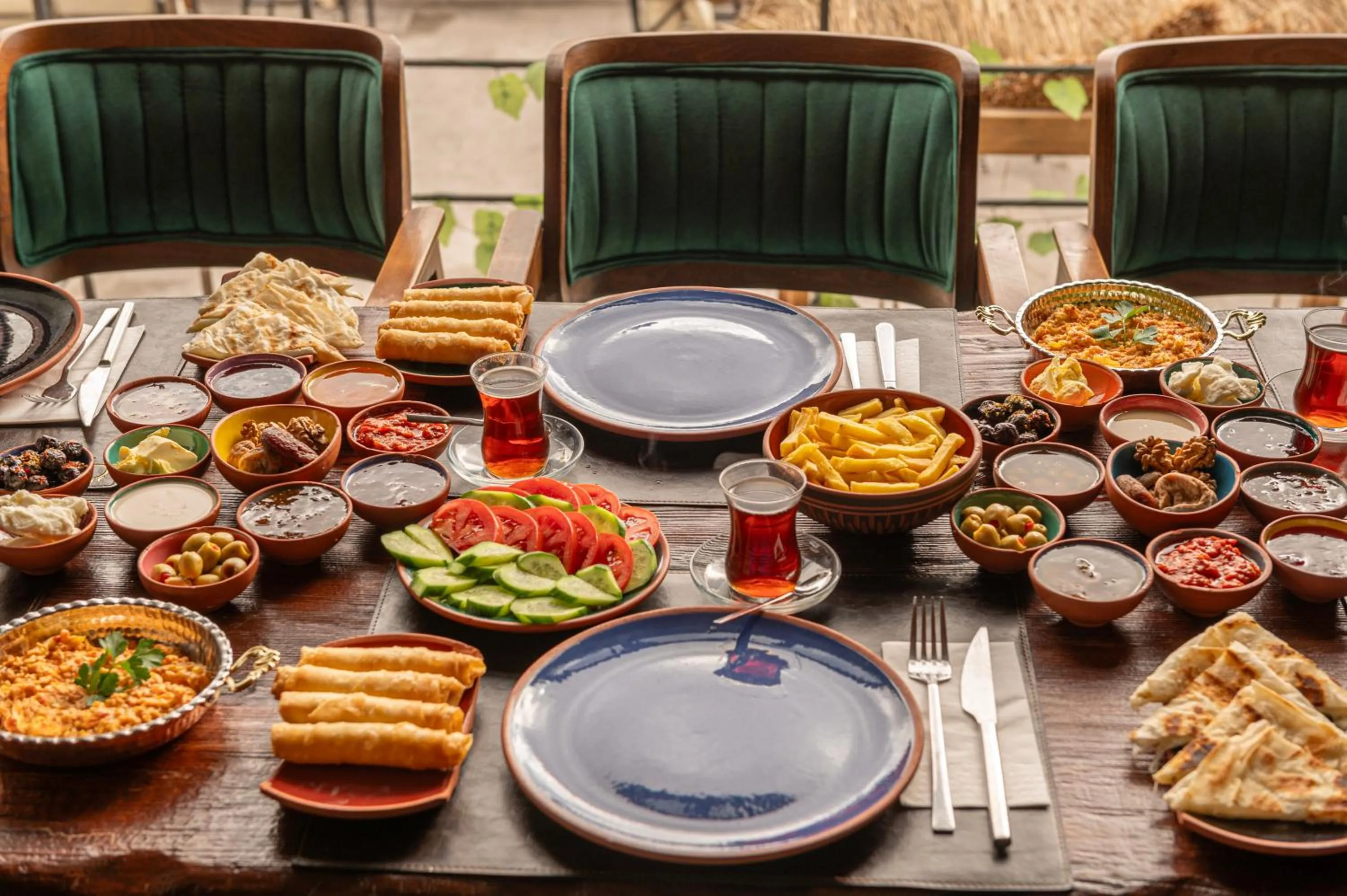 Breakfast in Capp Royal Cave HOTEL