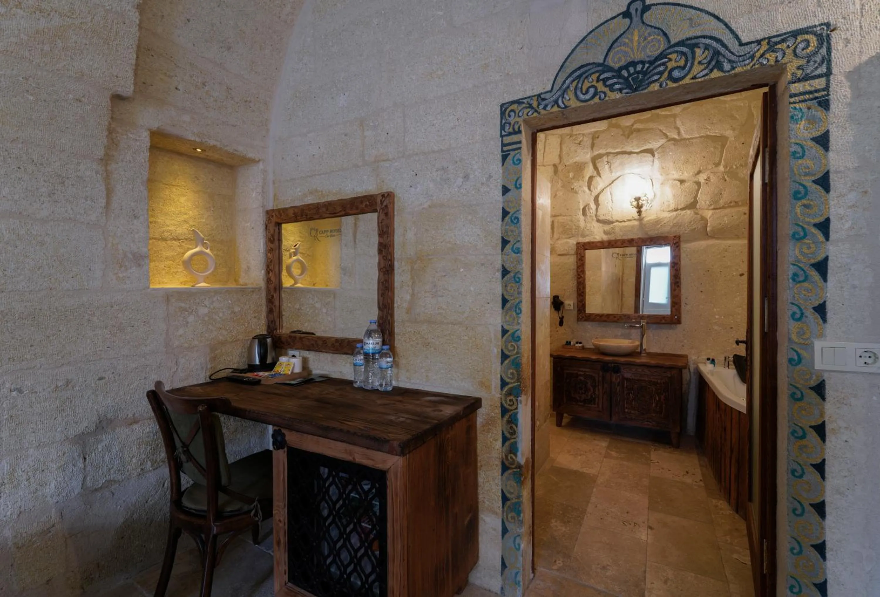 oven in Capp Royal Cave HOTEL