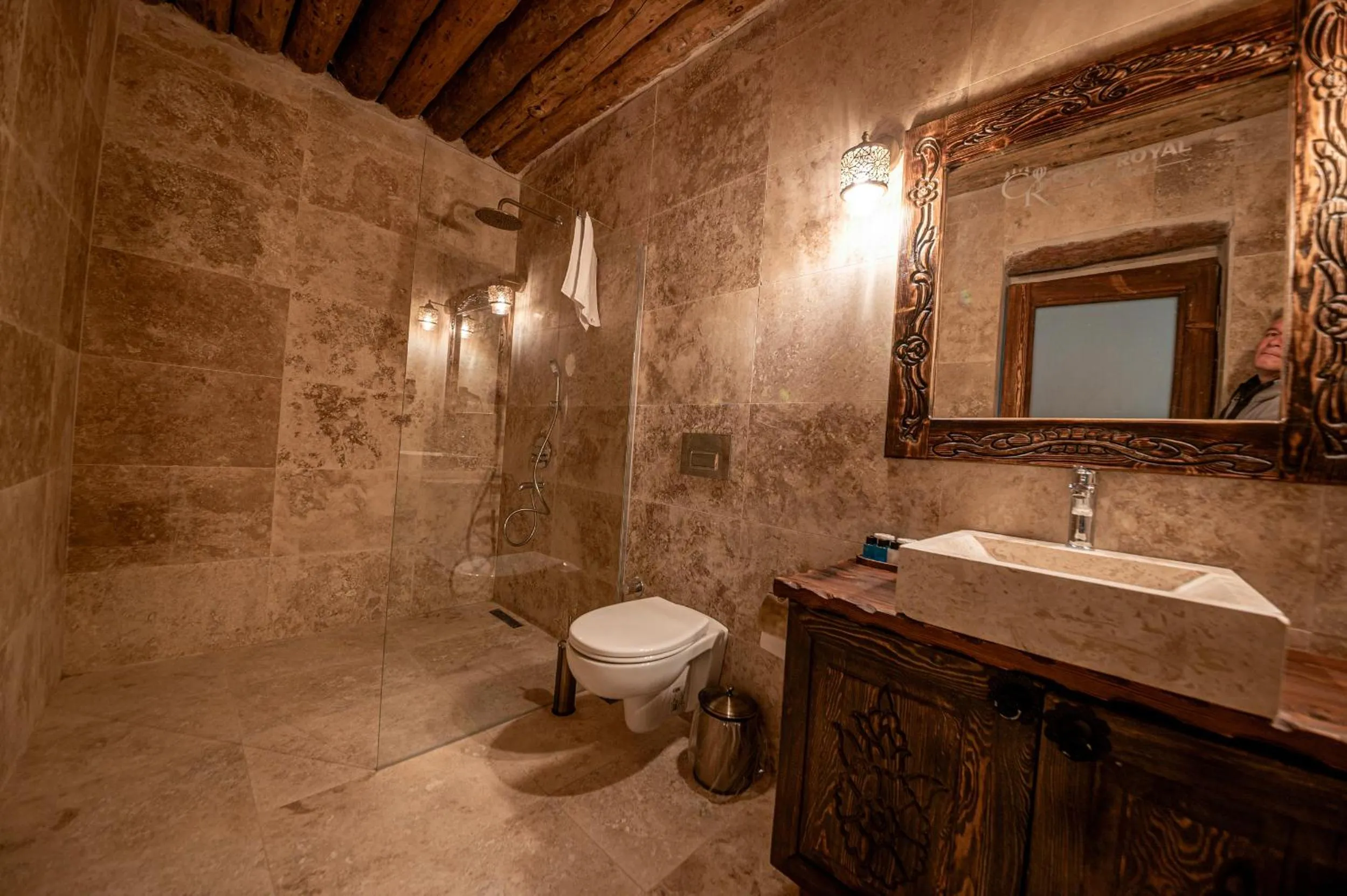Bathroom in Capp Royal Cave HOTEL