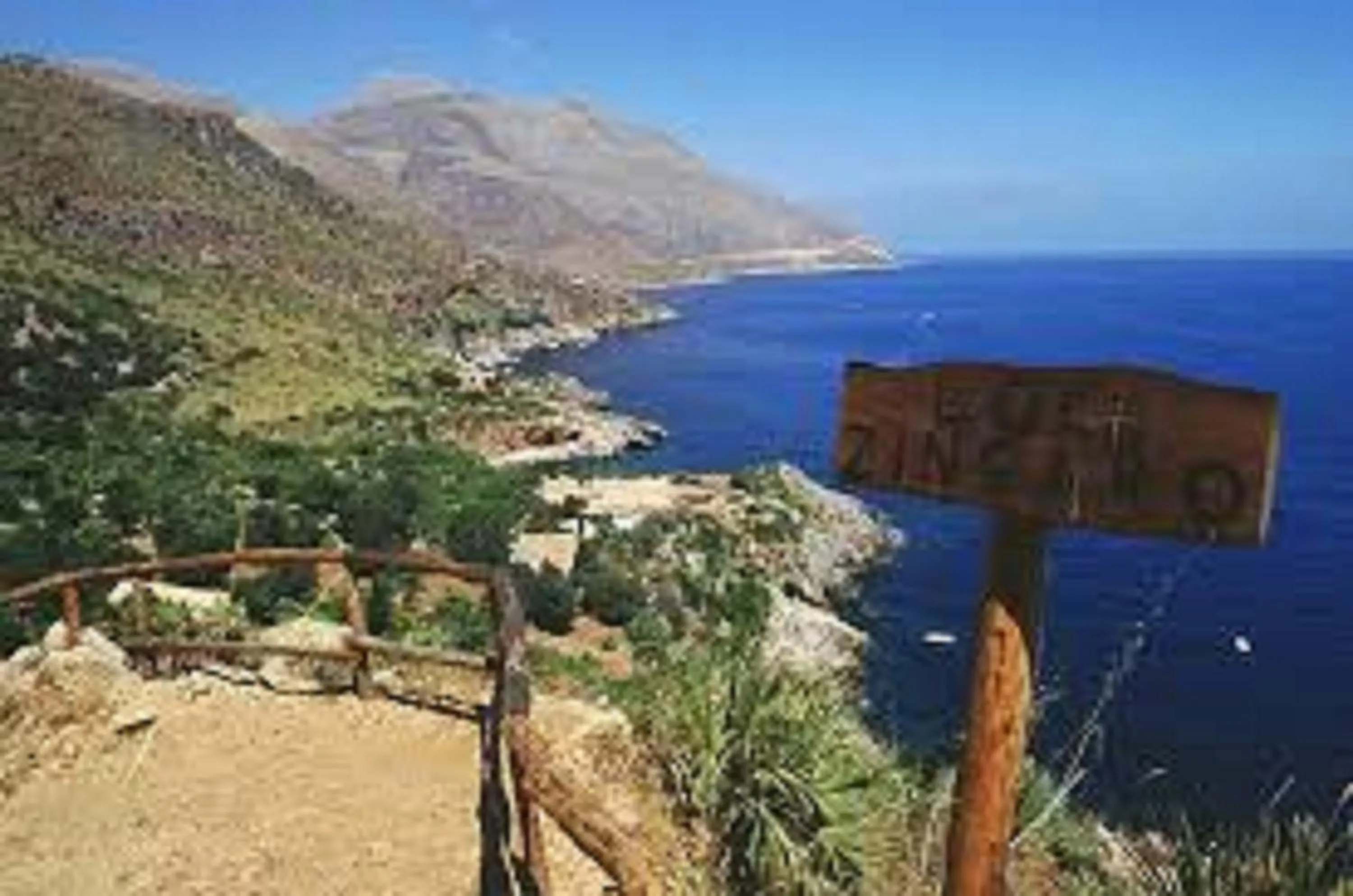 Hiking in Case Playa