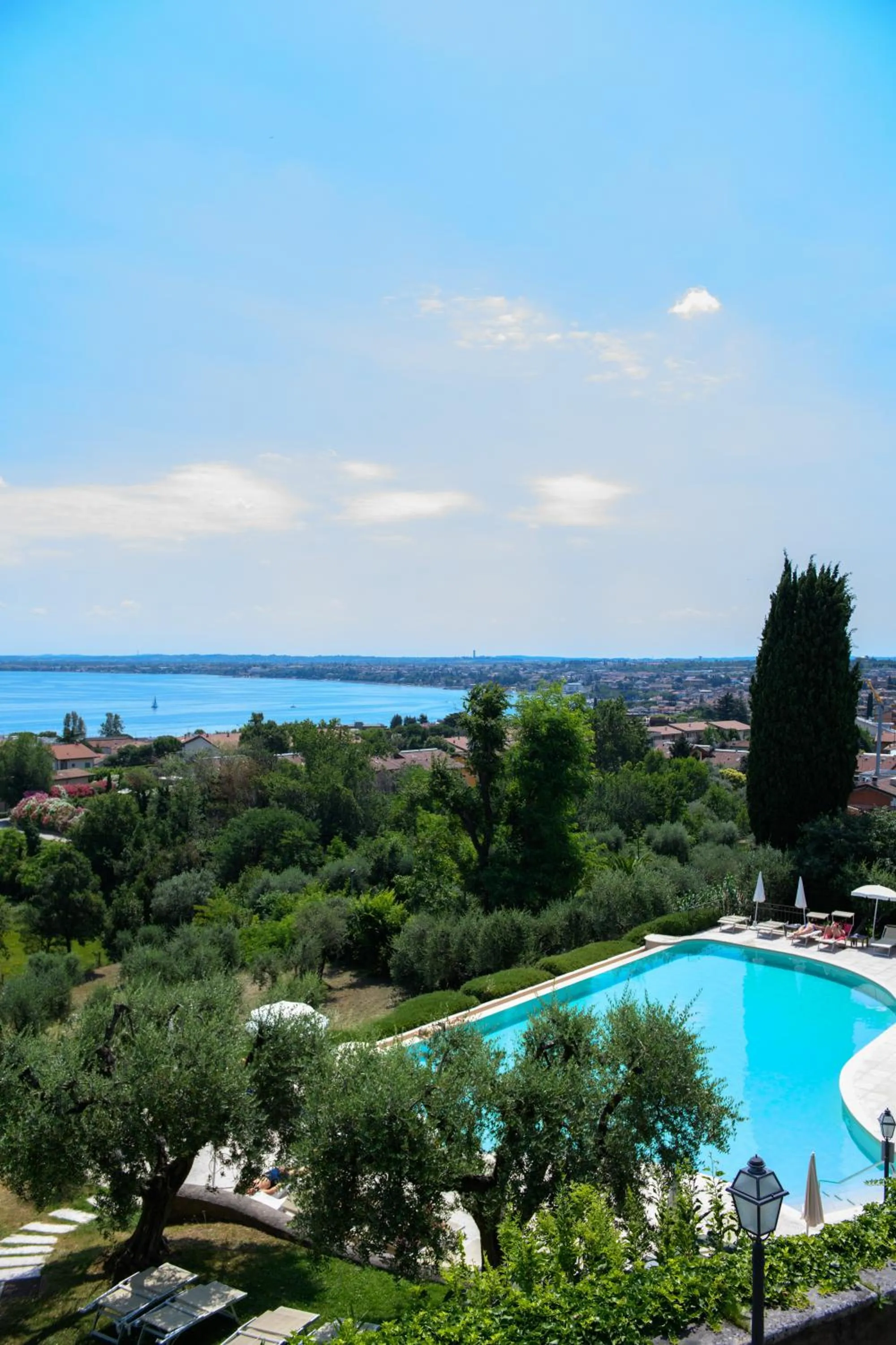 Pool view in Castello Belvedere Apartments