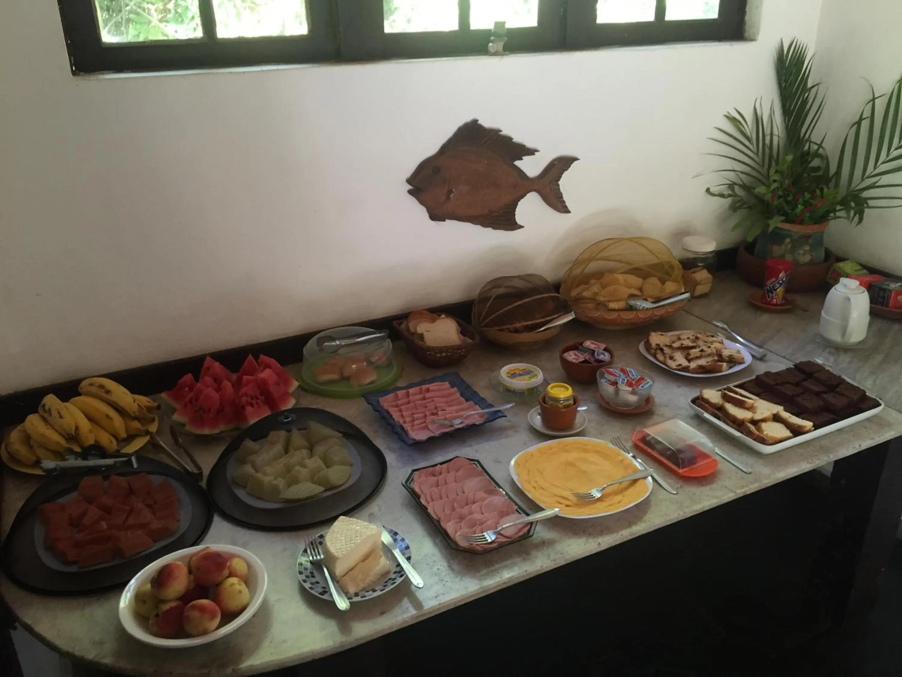 Buffet breakfast in Pousada Alicia