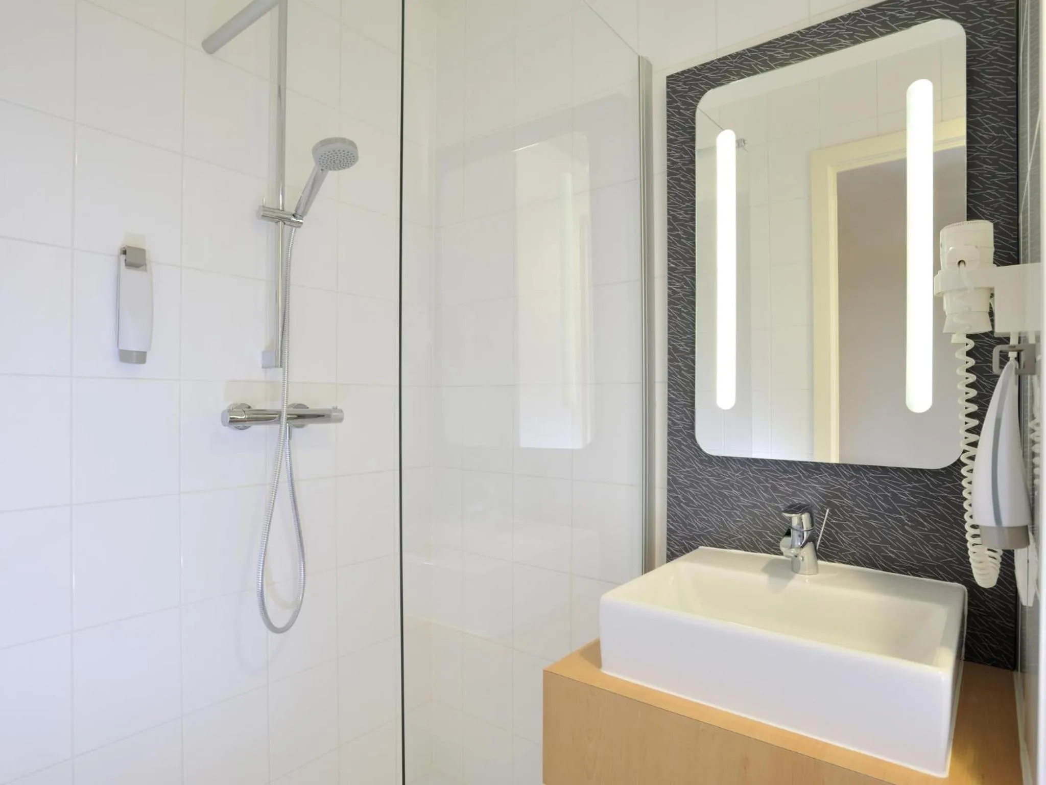 Bedroom in ibis De Panne