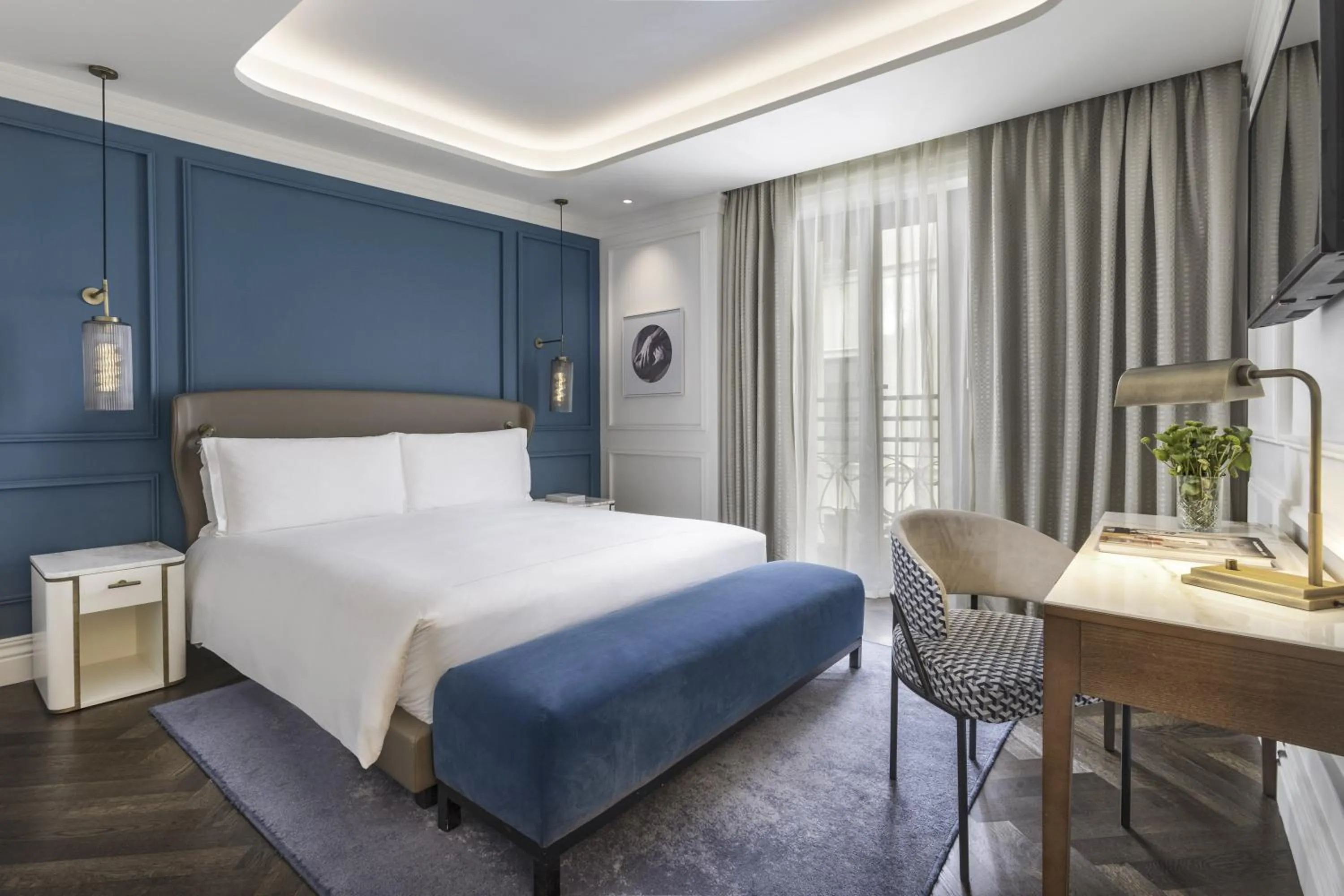 Bed in InterContinental Rome Ambasciatori Palace by IHG