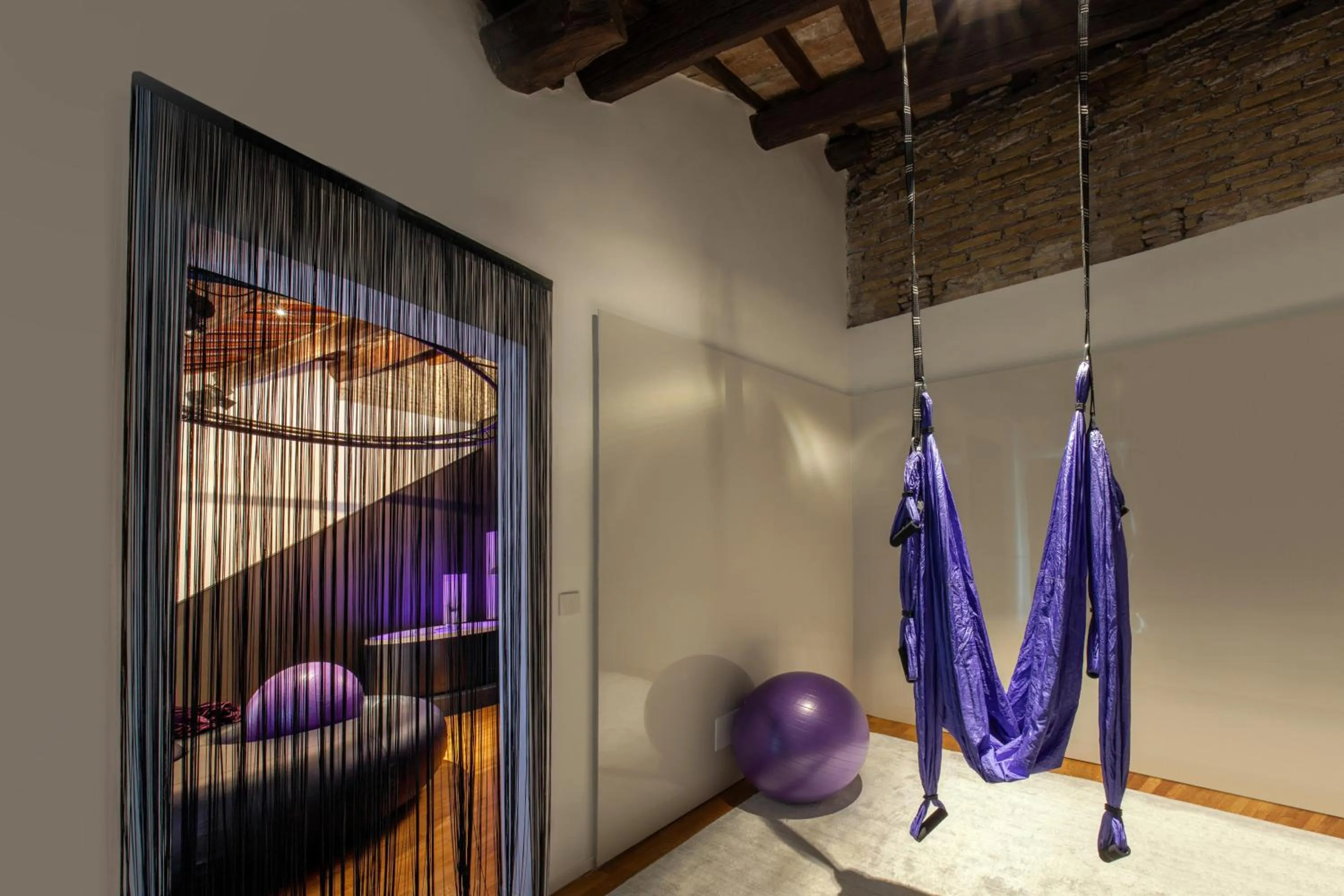 Bedroom in SuiteSistina for Brave Lovers