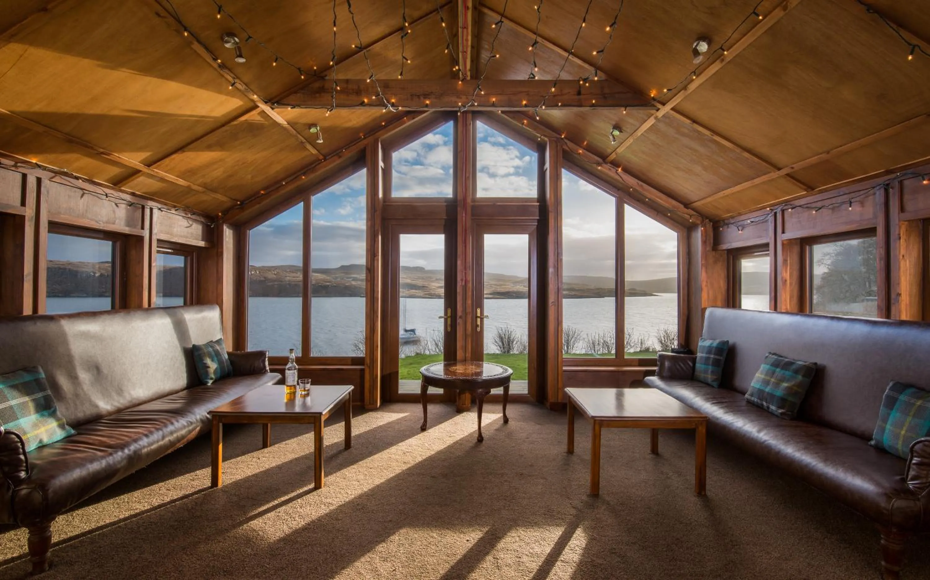 Communal lounge/ TV room in Redwood House