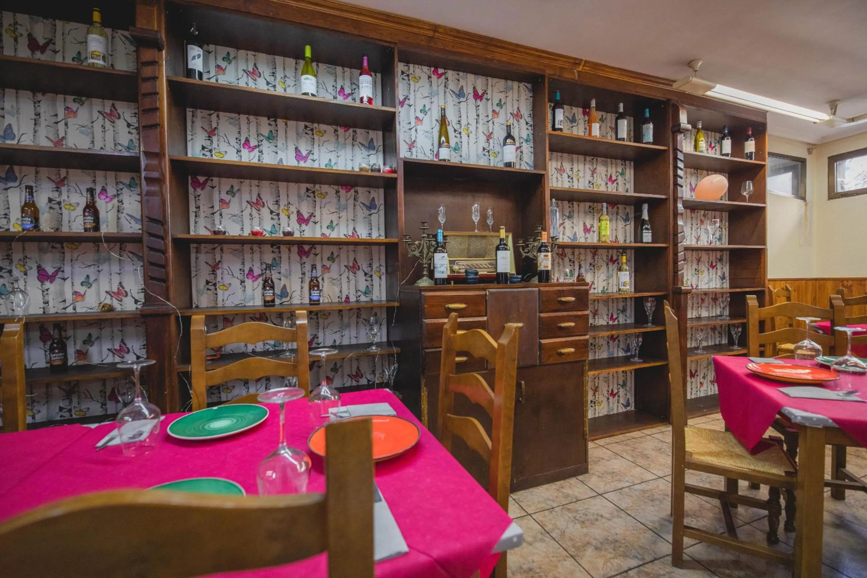 Dining area in Hostal Alto Aragon