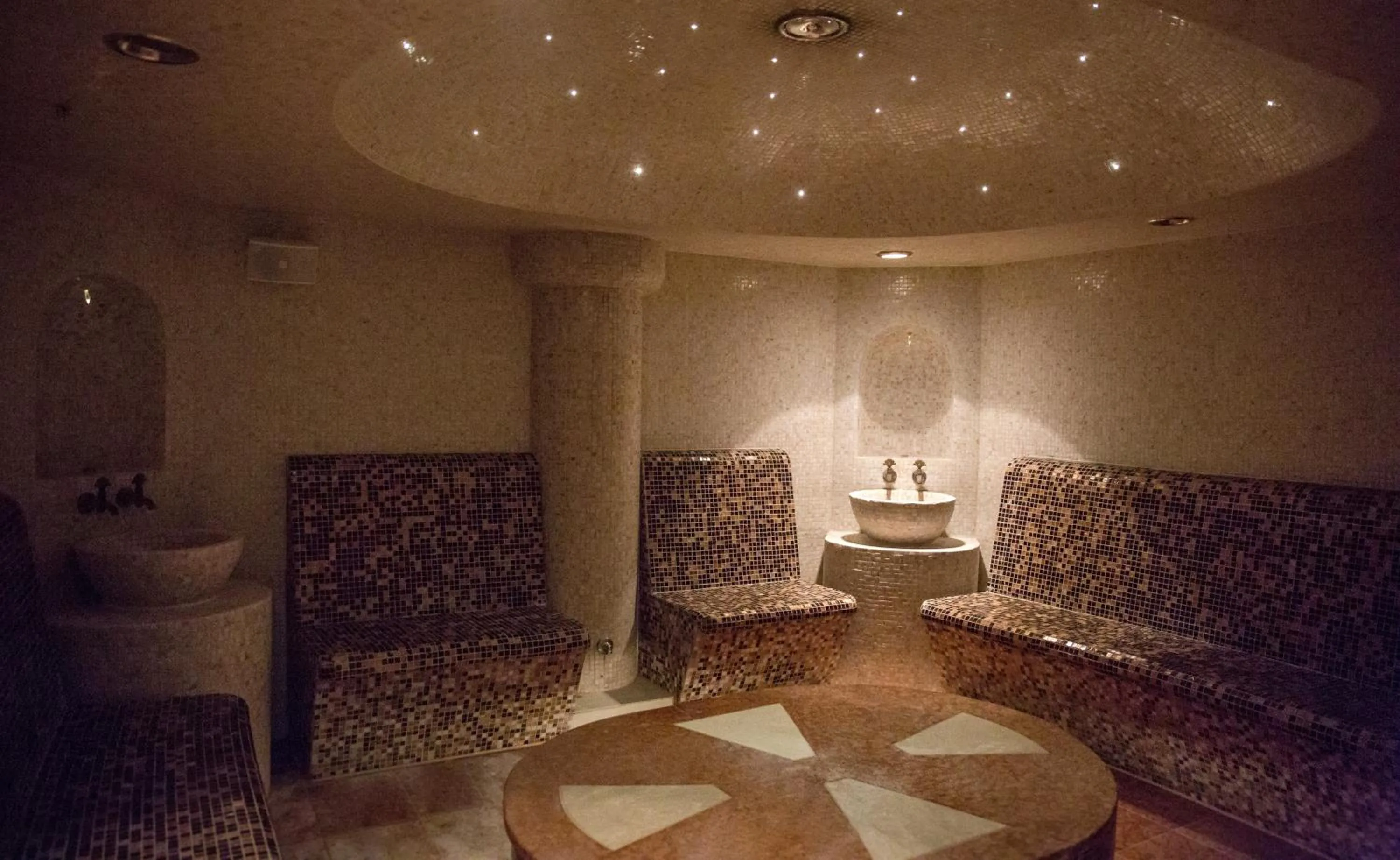 Massage in Noorus SPA Hotel