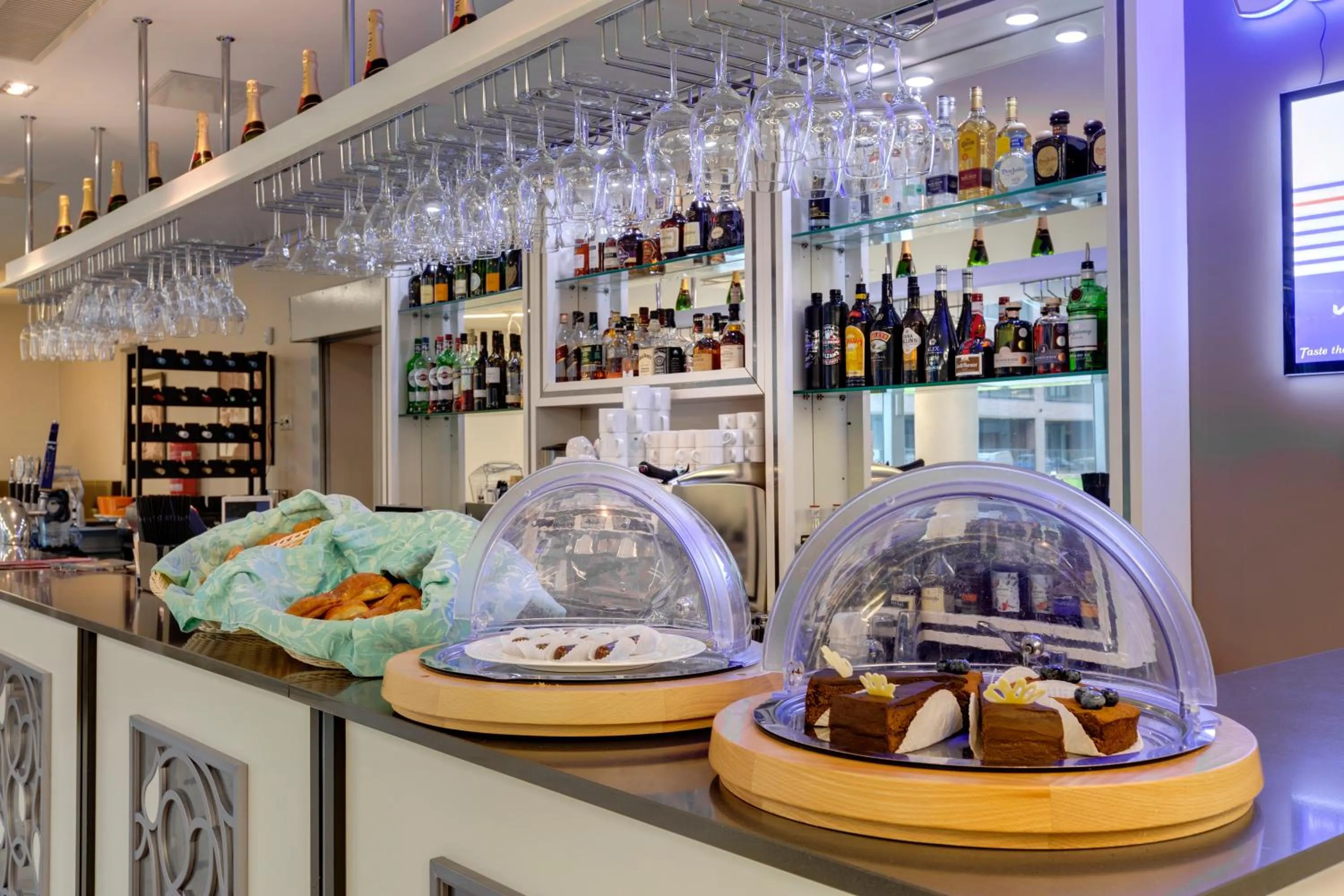 Lounge or bar in Noorus SPA Hotel