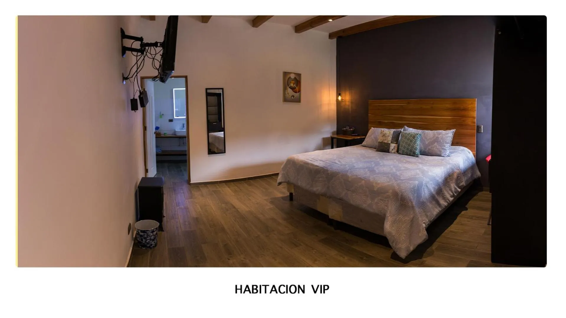 Bed in Casa Montana Hotel