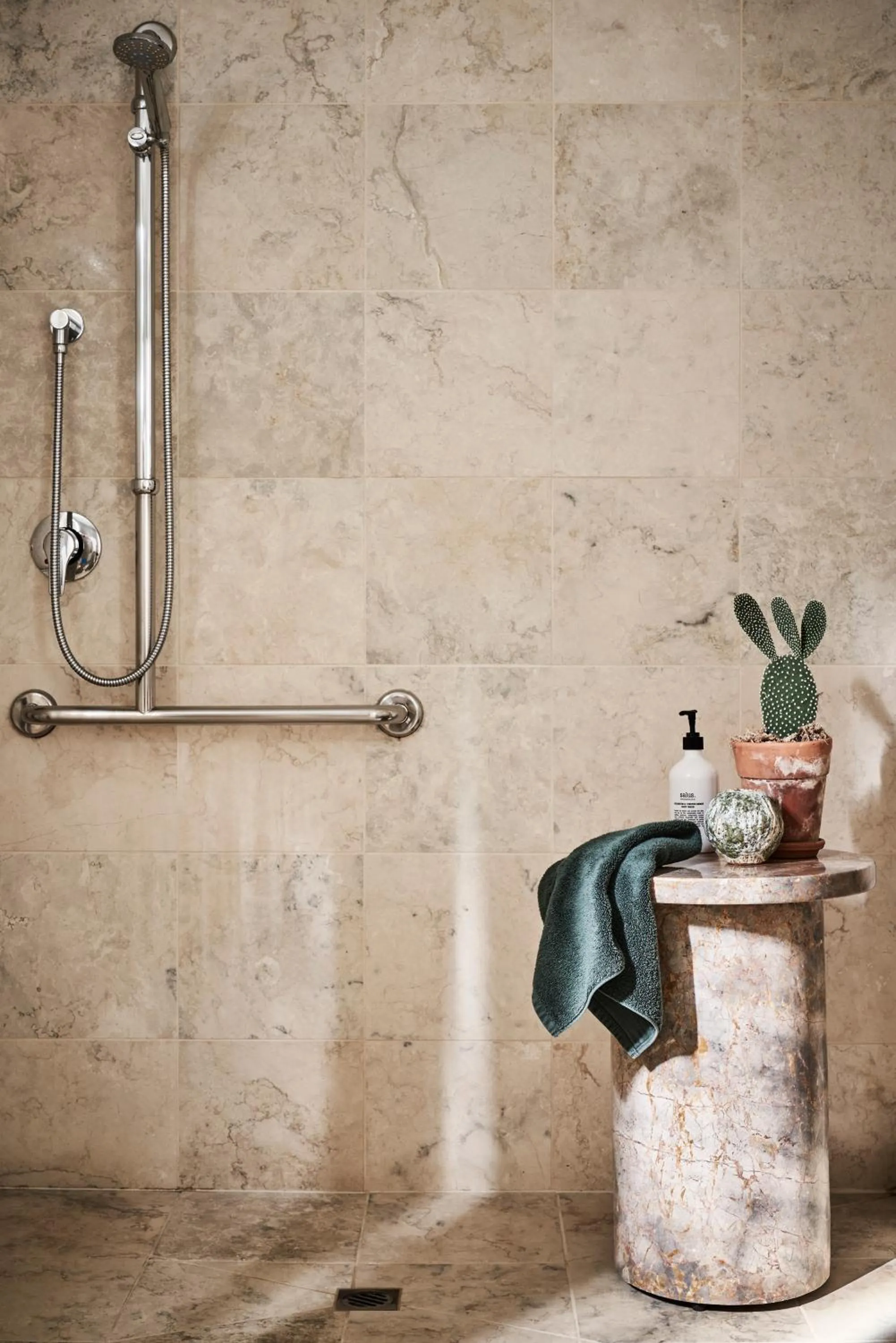 Bathroom in Hotel Ernest Bendigo