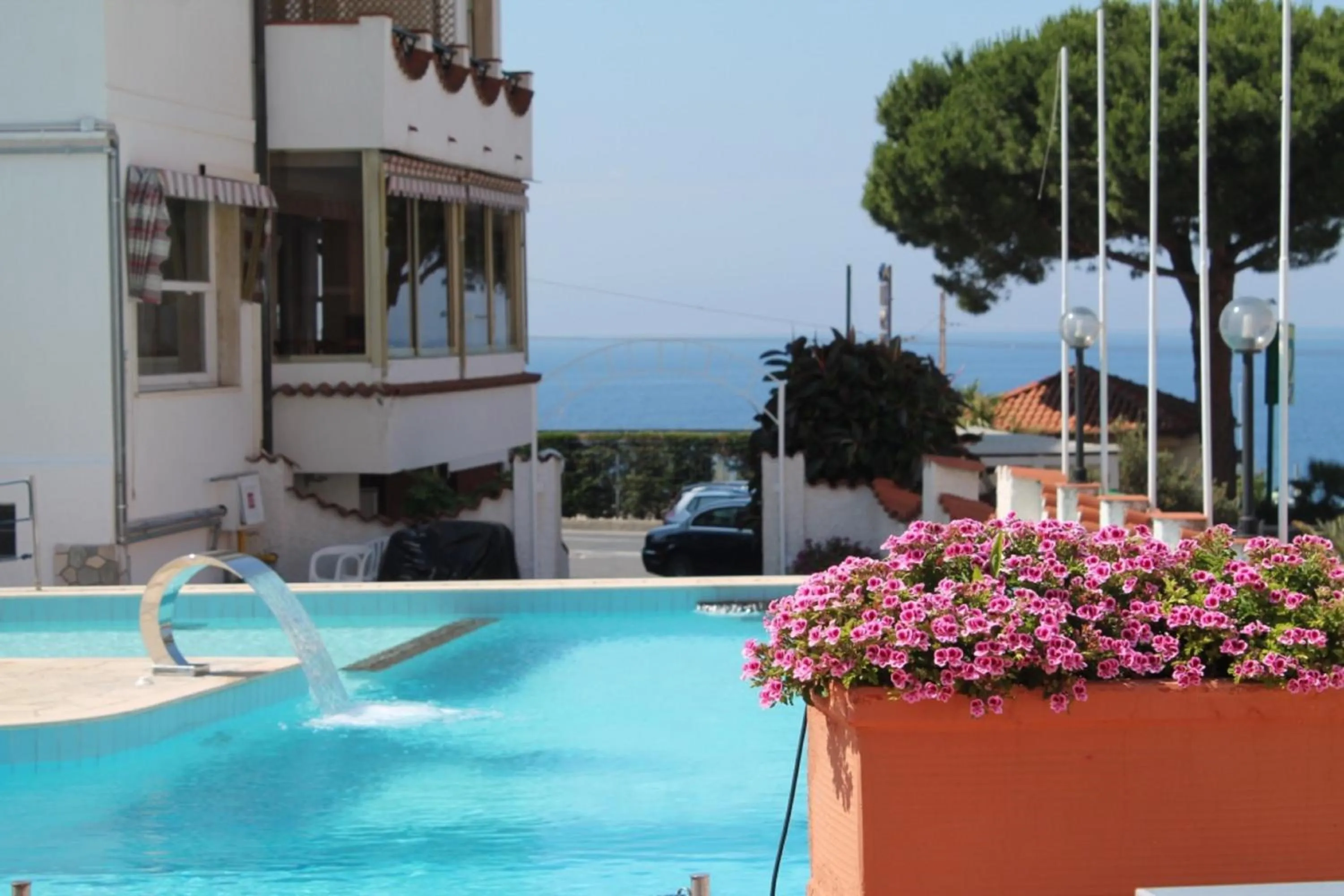 Swimming pool in Hotel Ariston Montecarlo