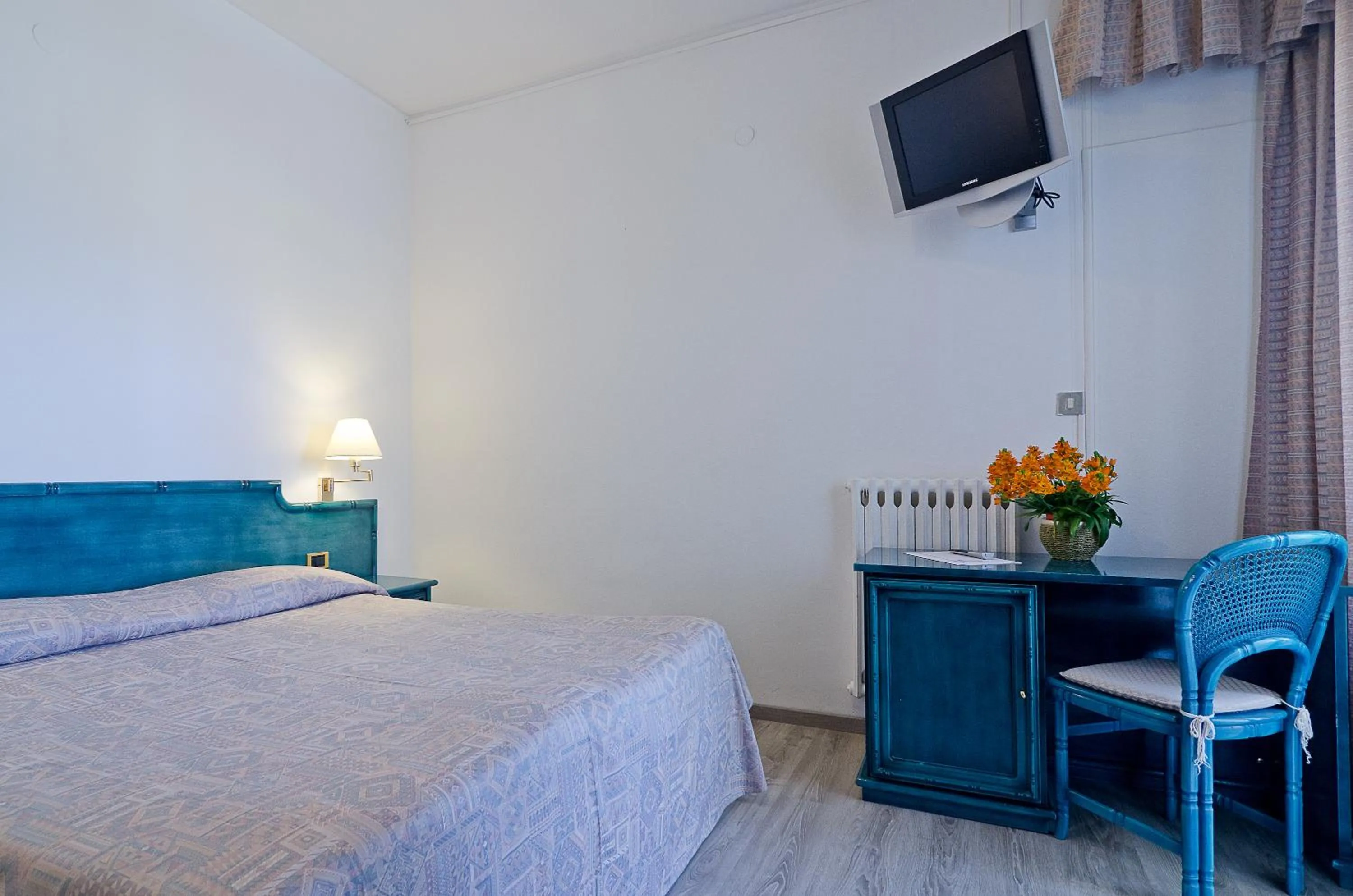 Bedroom, Bed in Hotel Ariston Montecarlo